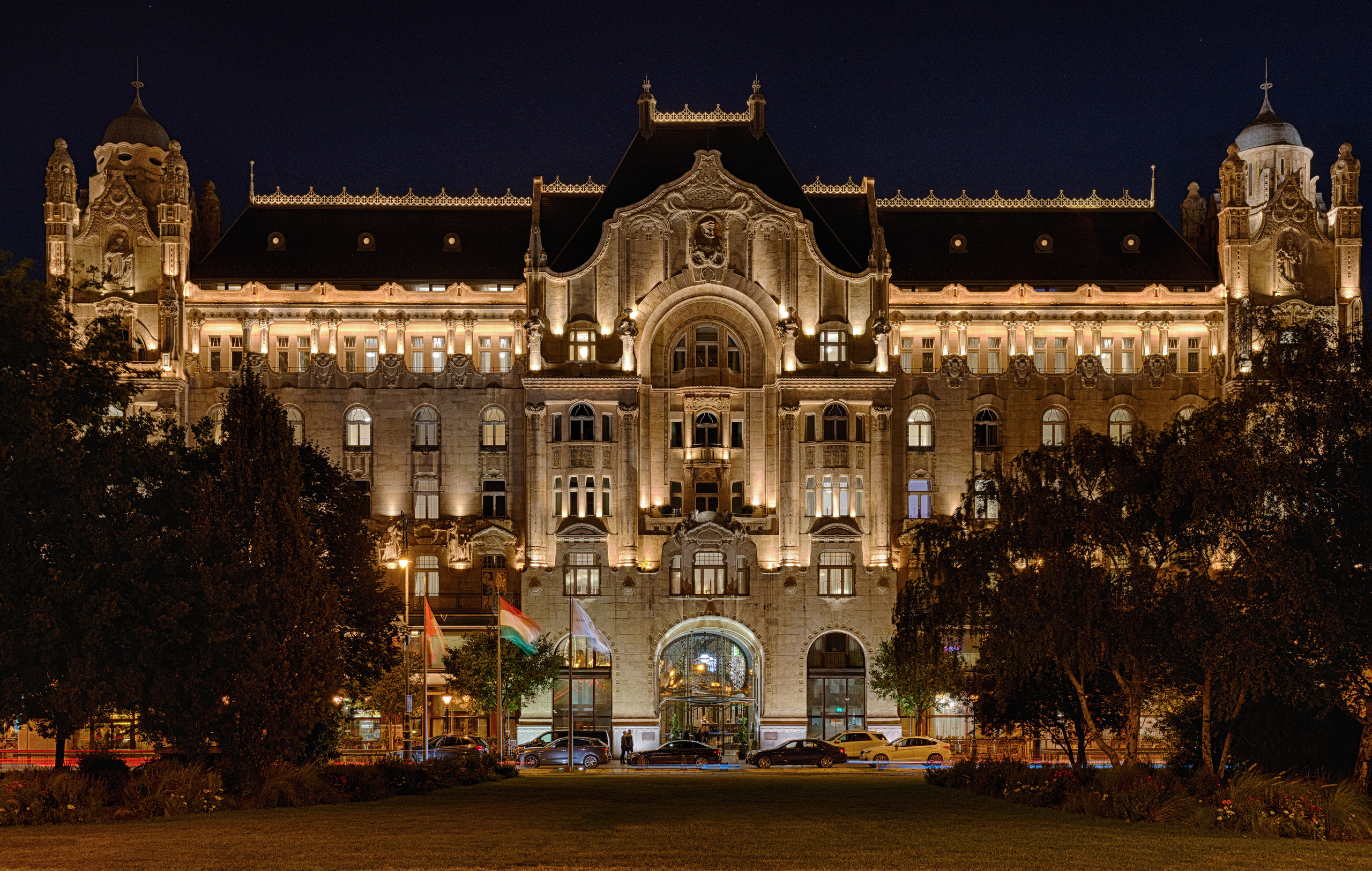 АРТ Город Будапешт. Фотограф Платон Македонский