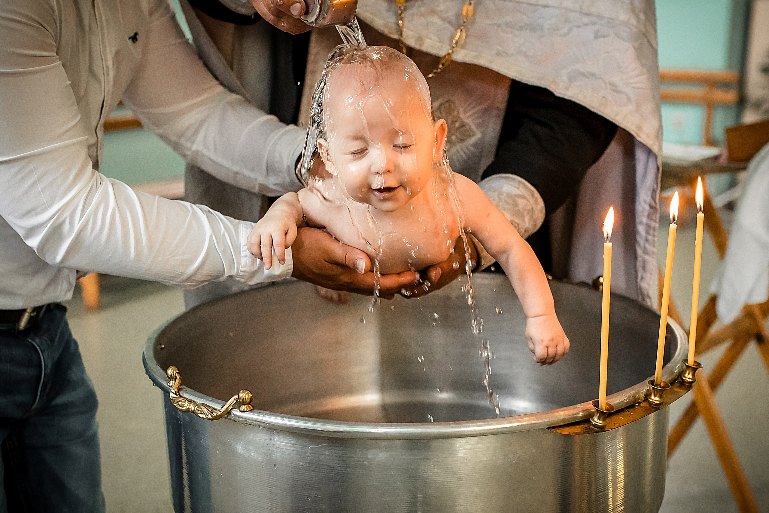 Крещение Милании и Эмилии