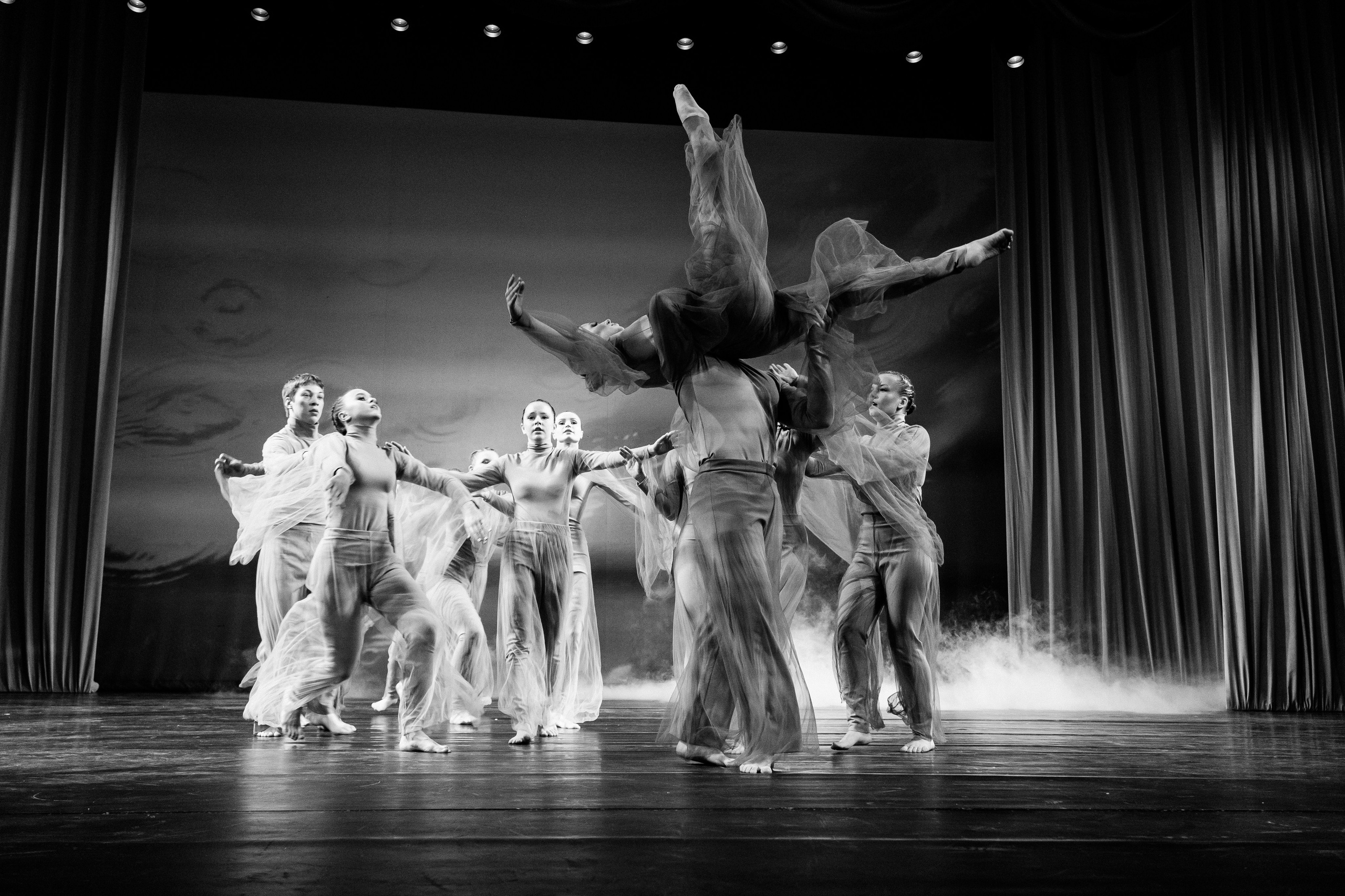 Танцевальный концерт. Фотограф в Иркутске Анна Мирошникова