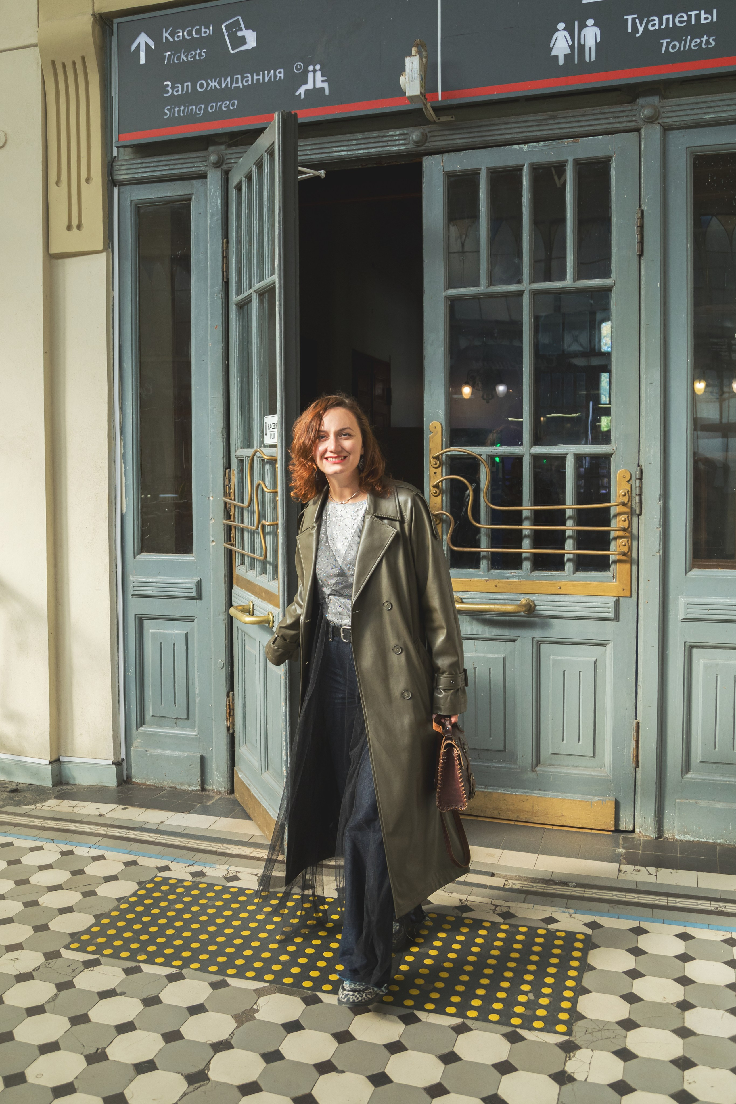 Съемка на Витебском вокзале для гида из Санкт-Петербурга. Детский и контент фотограф Надя Волкова Санкт-Петербург