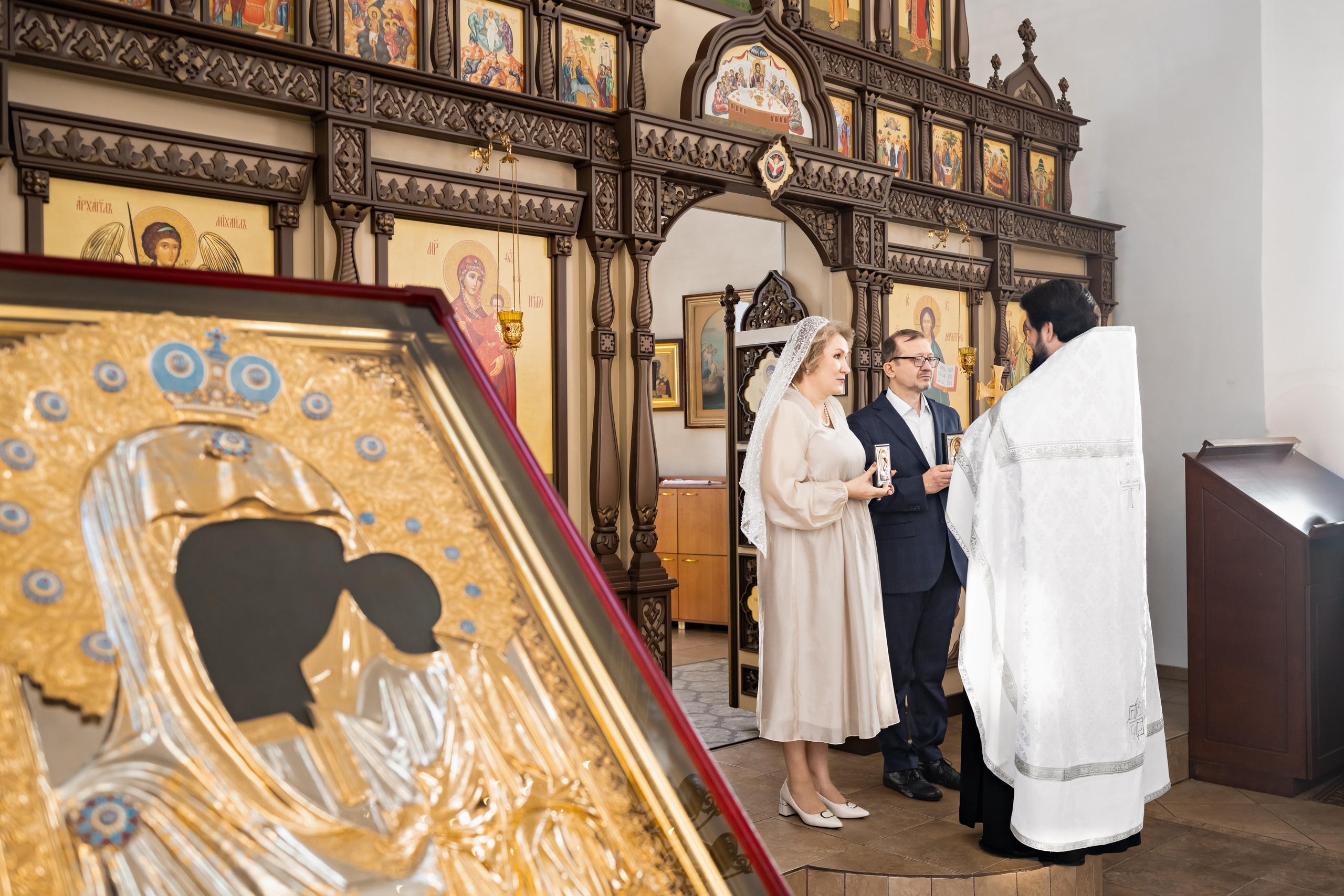 Храм Страстотерпцев (п.Южный). Церковный фотограф на Таинство Крещения и Венчания в Оренбурге и Оренбургской области Екатерина Белкина