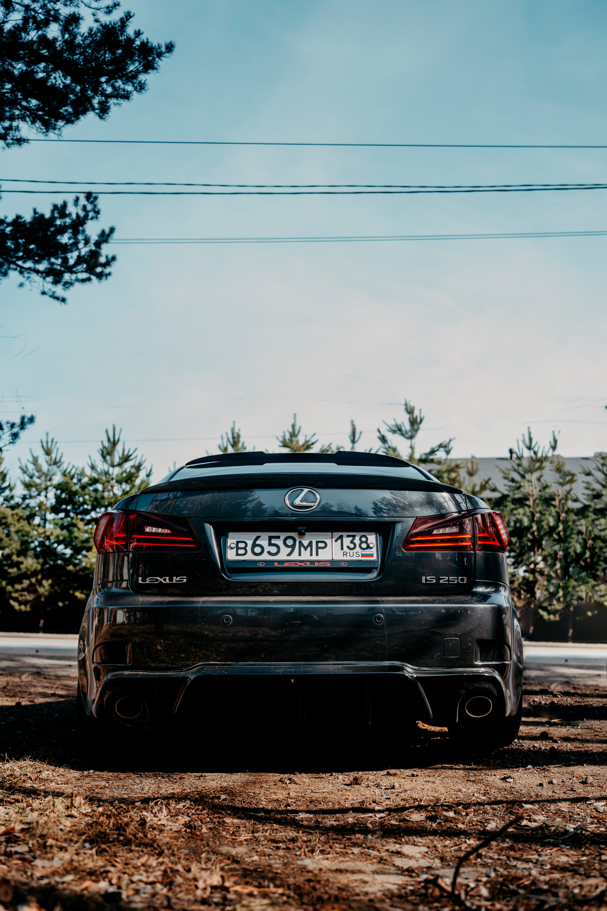 Lexus IS 250. Фотограф, видеограф и пилот дрона на Байкале