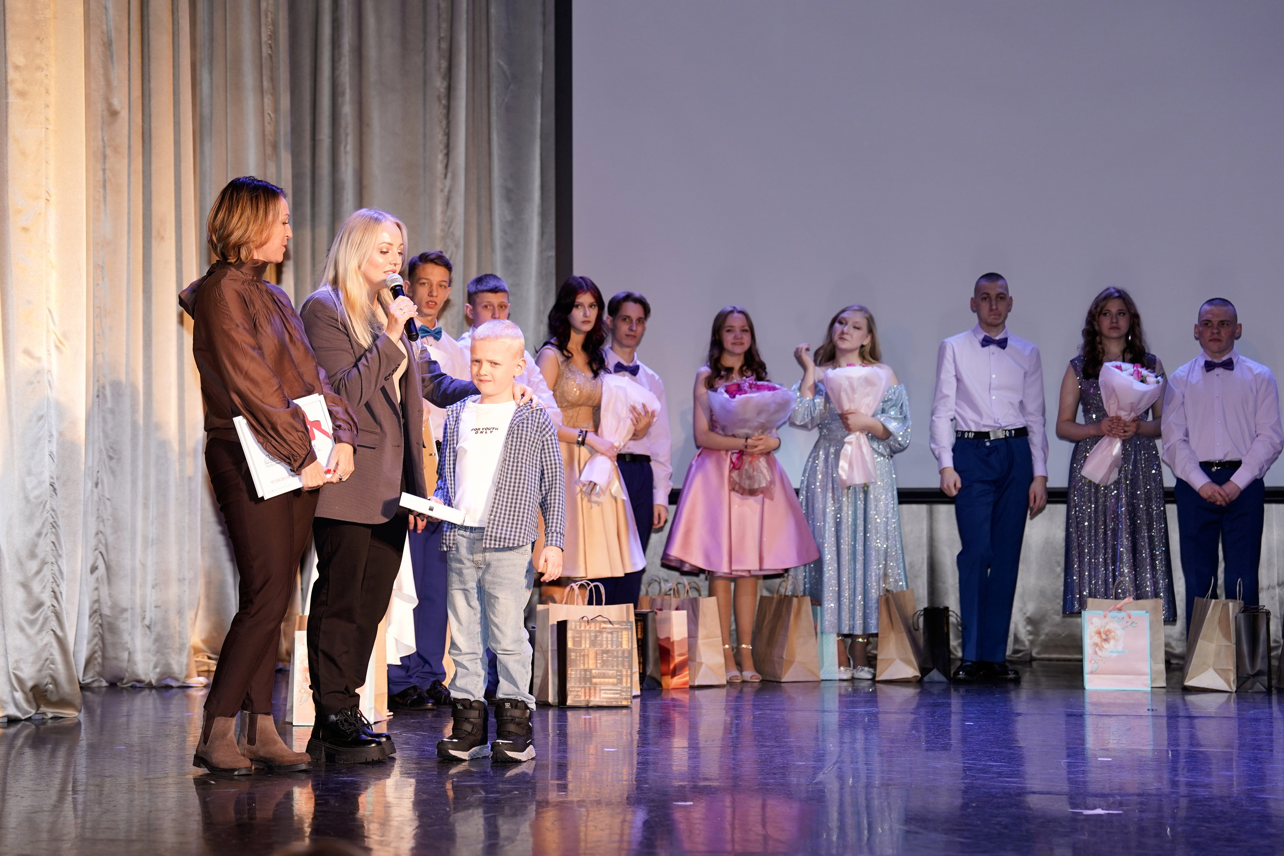 Благотворительный концерт. Главная