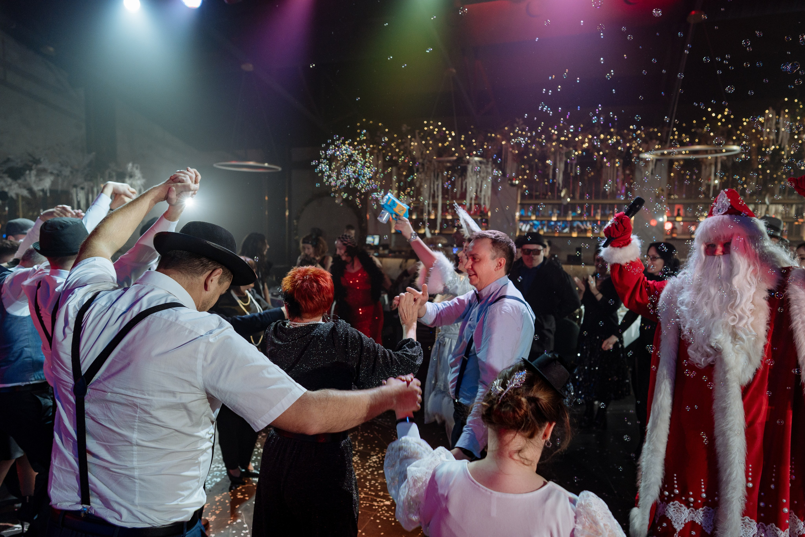 Альбион Тур