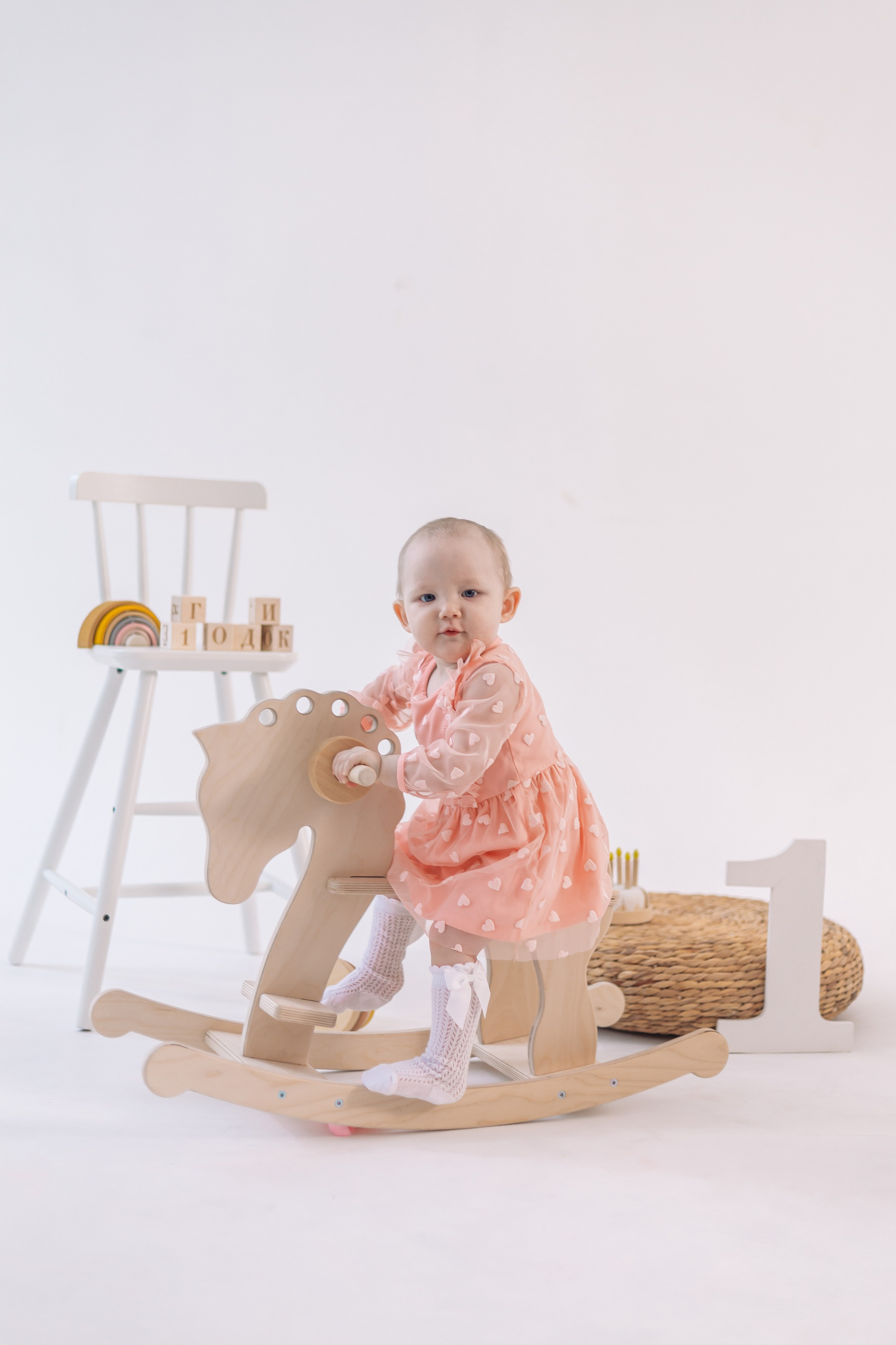 Фотосессия к годику для девочки. Семейный и художественный фотограф в Тюмени Юлия Логинова