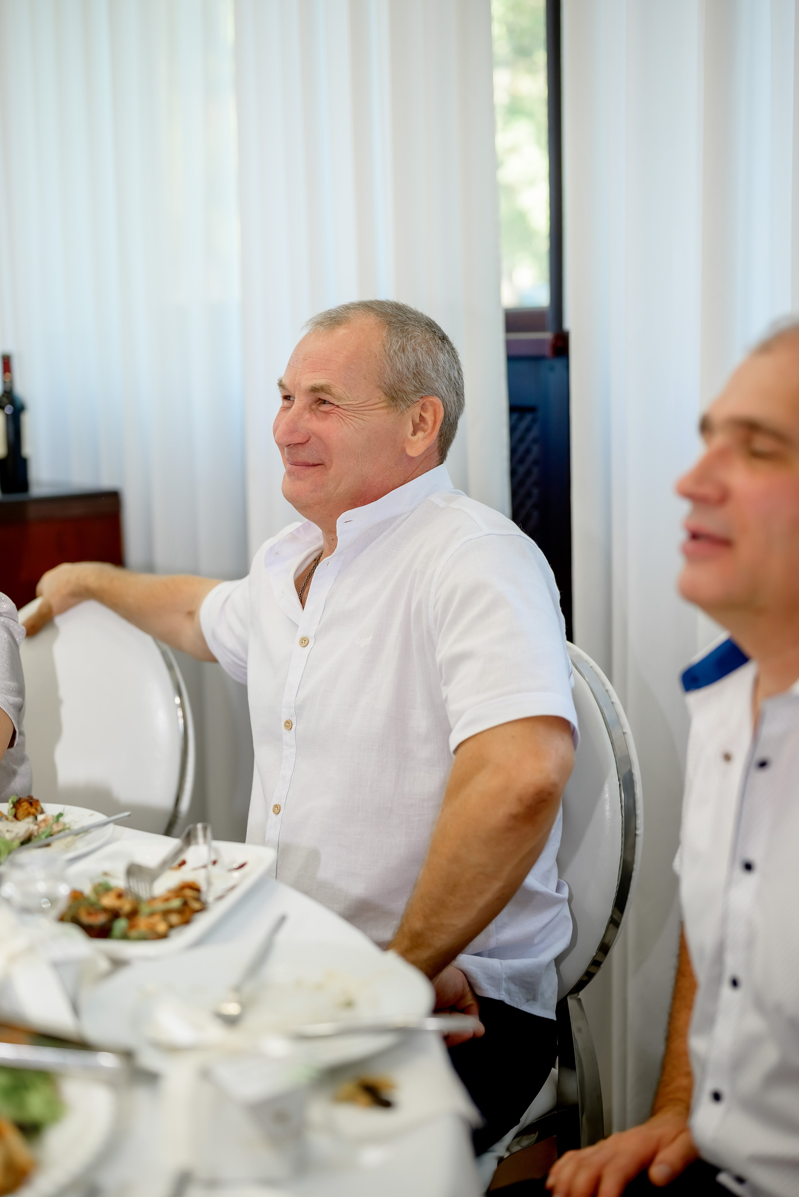 Банкетная часть. Юлия Басня семейный и свадебный фотограф в Донецке