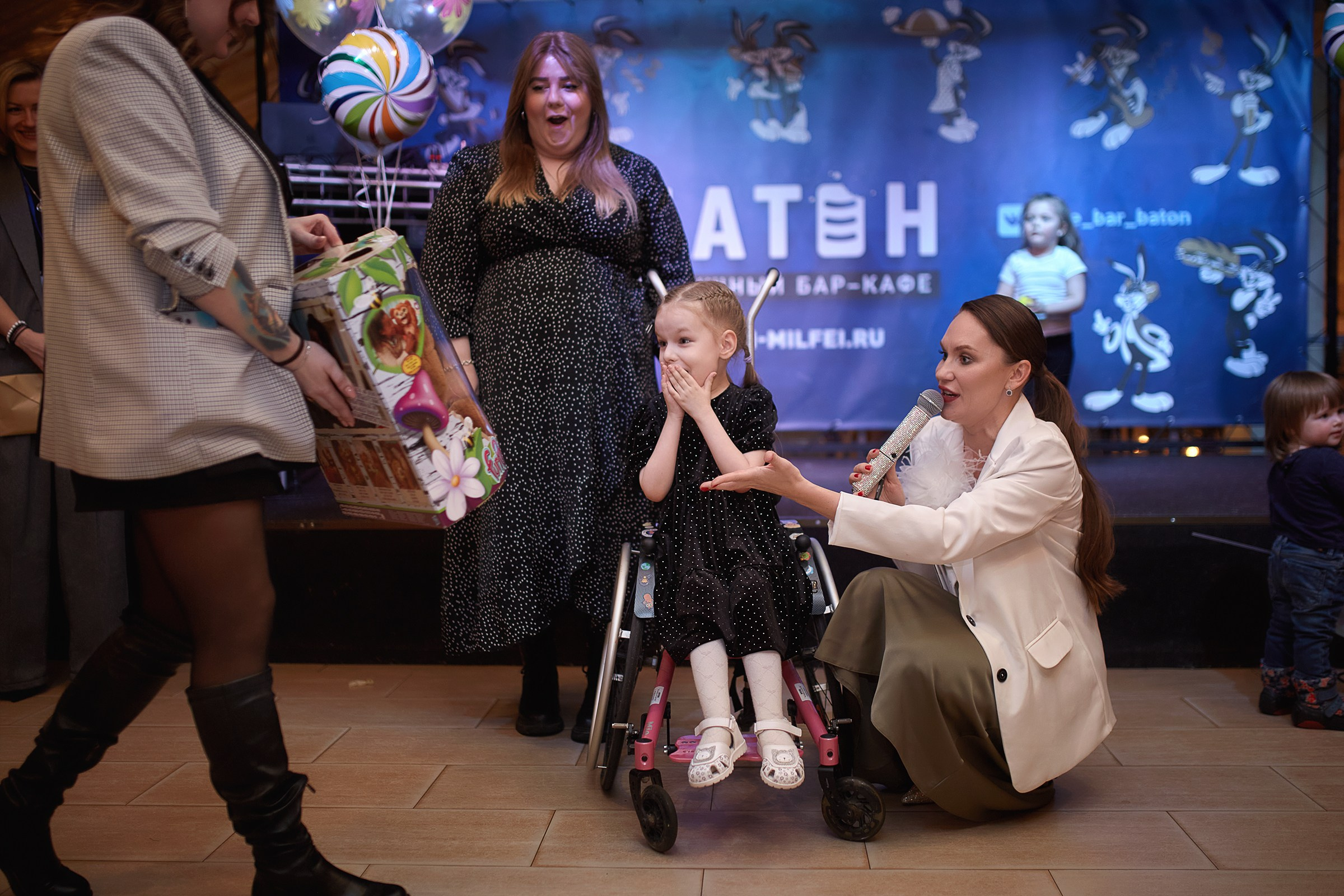 Благотворительный концерт в кафе-баре «Батон» (27.02.2024). Фотограф Роман Желтухин