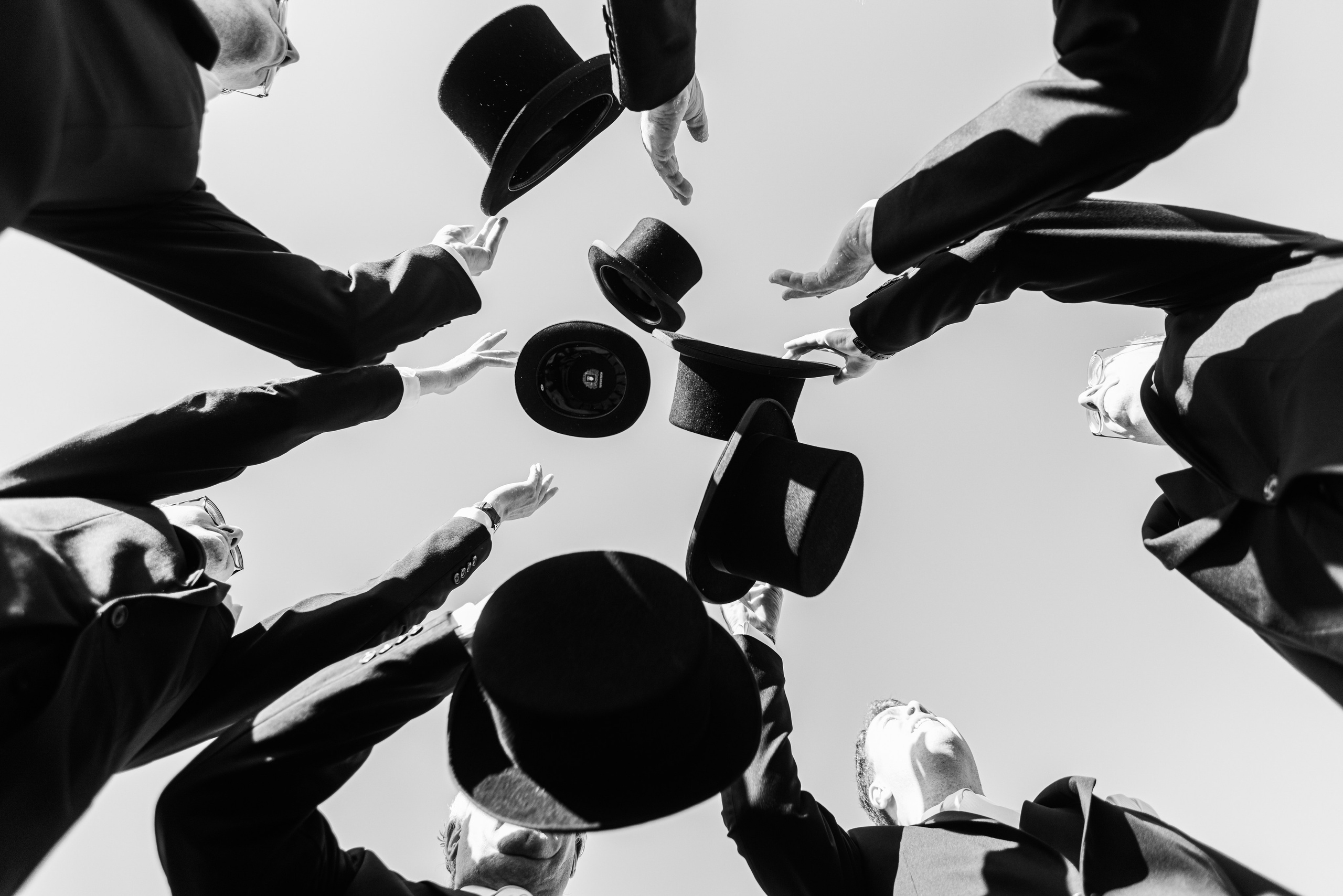 Golden Moments Editing — We do Wedding’s Retouch and Video Editing