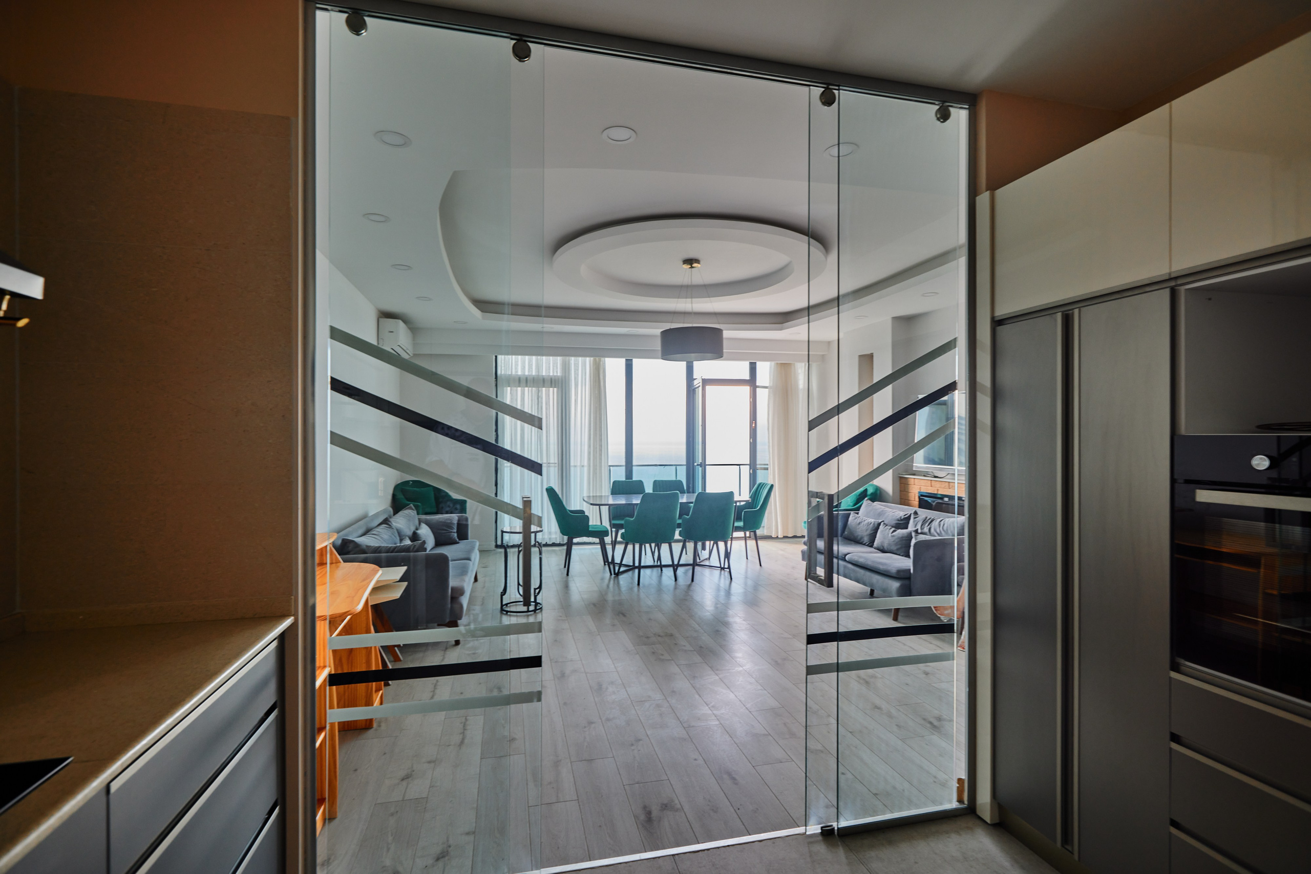 METRO CITY. Режиссёр, клипмейкер, фотограф — Андрей Охота