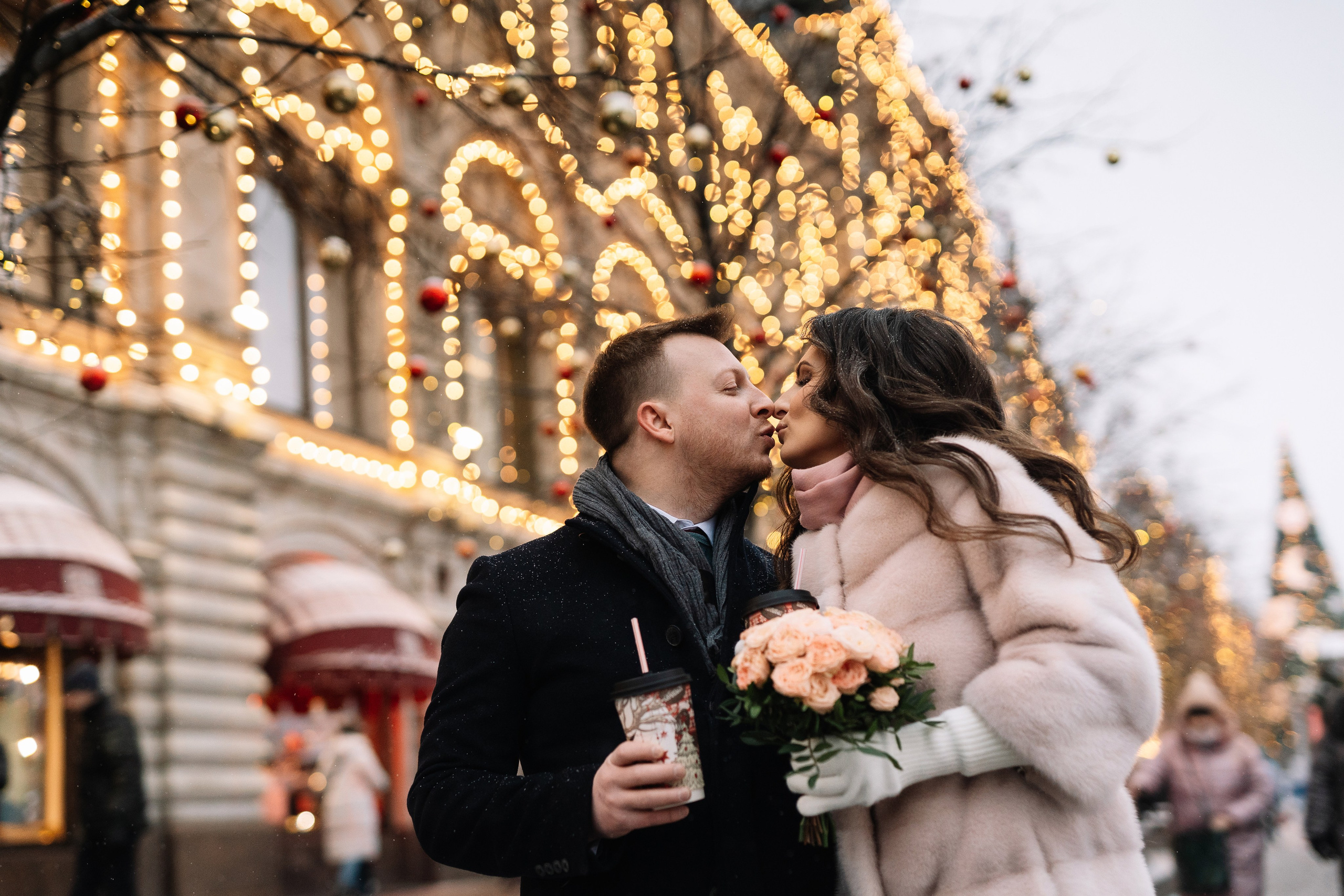 Свадебная фотосессия Лилии и Романа, прогулка в центре Москвы. Свадебный фотограф в Тамбове Павел Четвертков