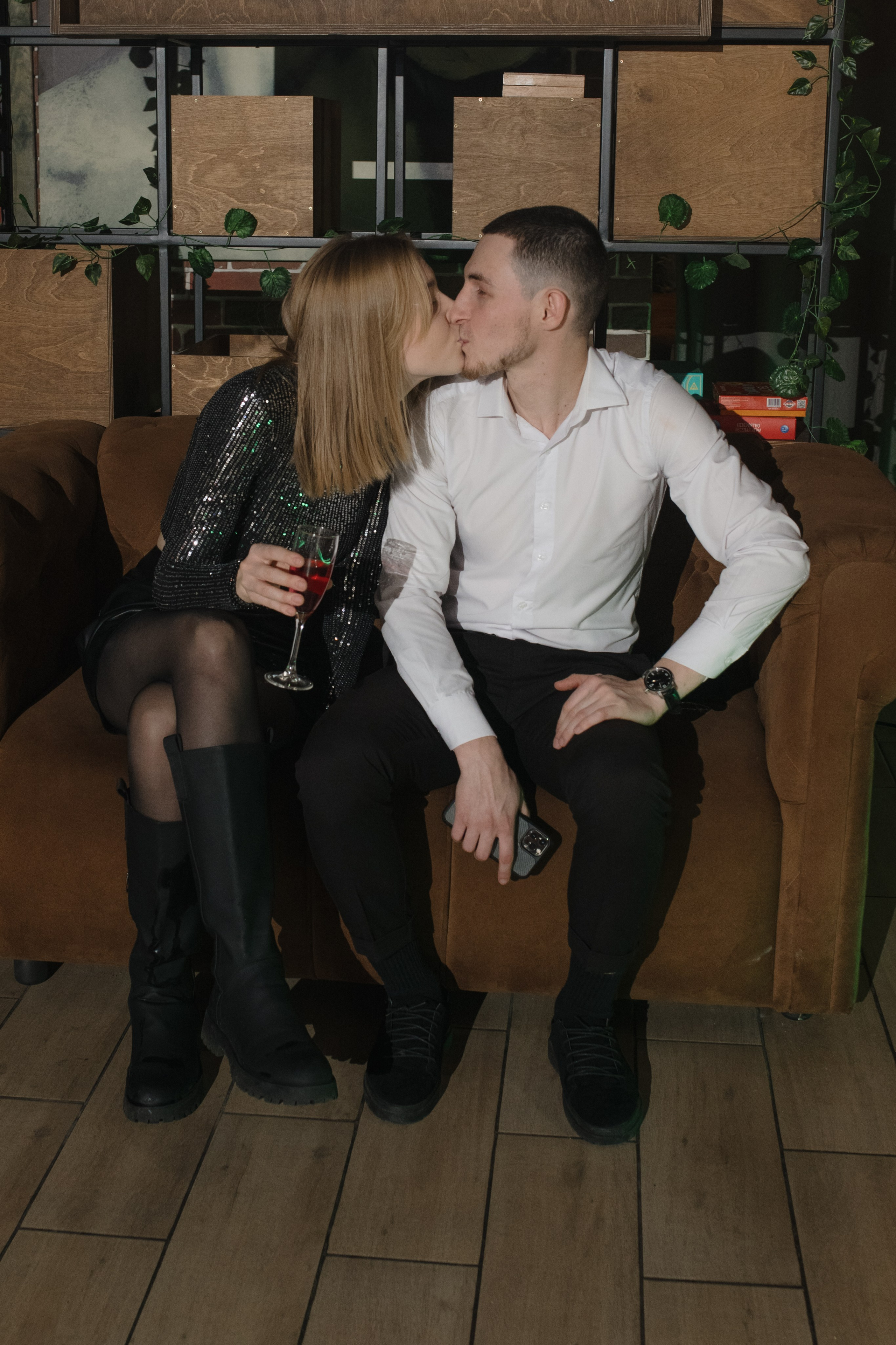 День рождения Томы — Let`s Talk Bar. Свадебный фотограф Екатеринбург/Челябинск — Любовь Волохова