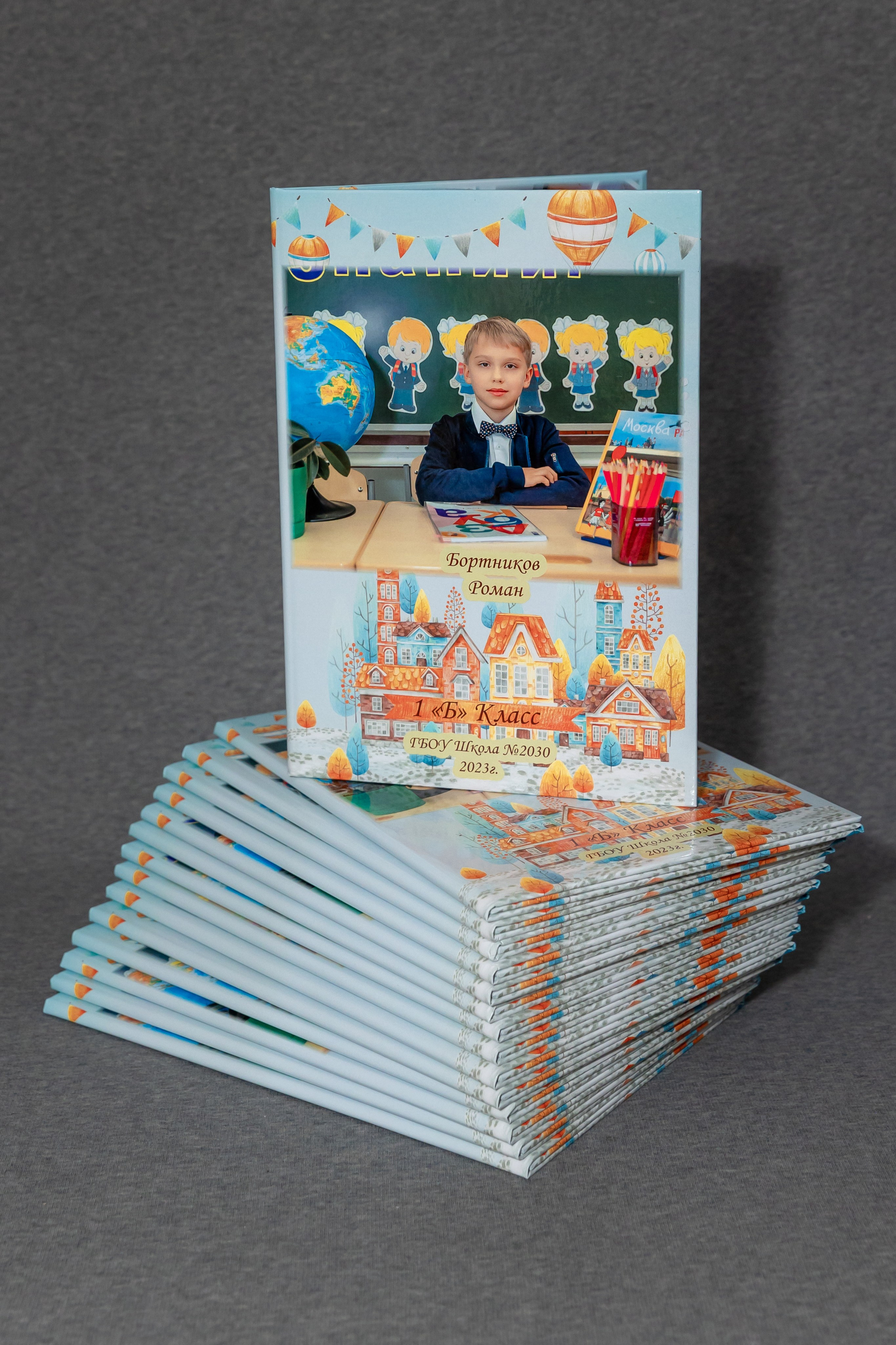 Индивидуальные выпускные фотоальбомы. Семейный, детский фотограф в Москве, Подмосковье