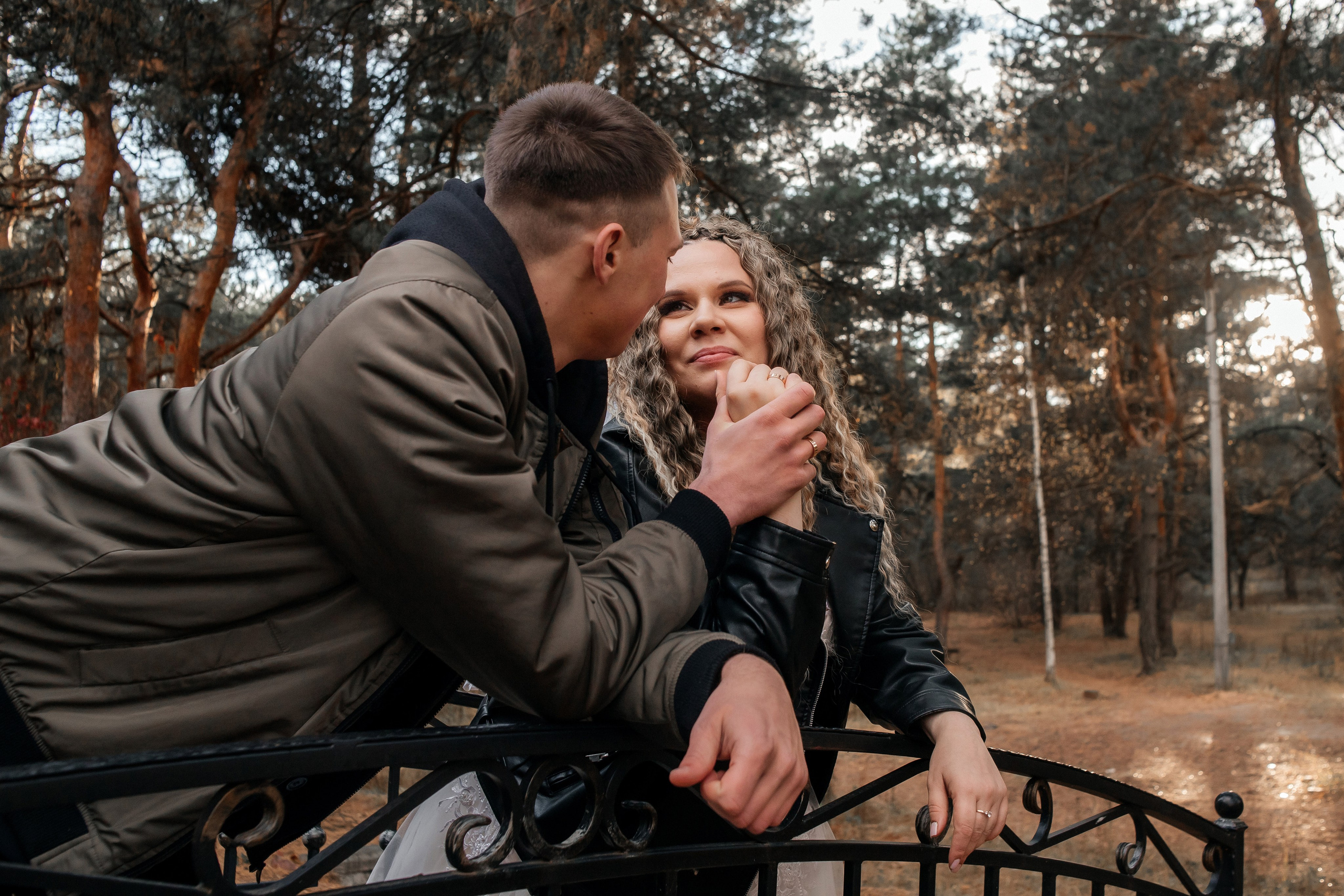 Ноябрьская свадьба в Сормовском ЗАГСе и в фотостудии Акт Первый. Свадебный фотограф и фотограф Love-Store в Нижнем Новгороде Анастасия
