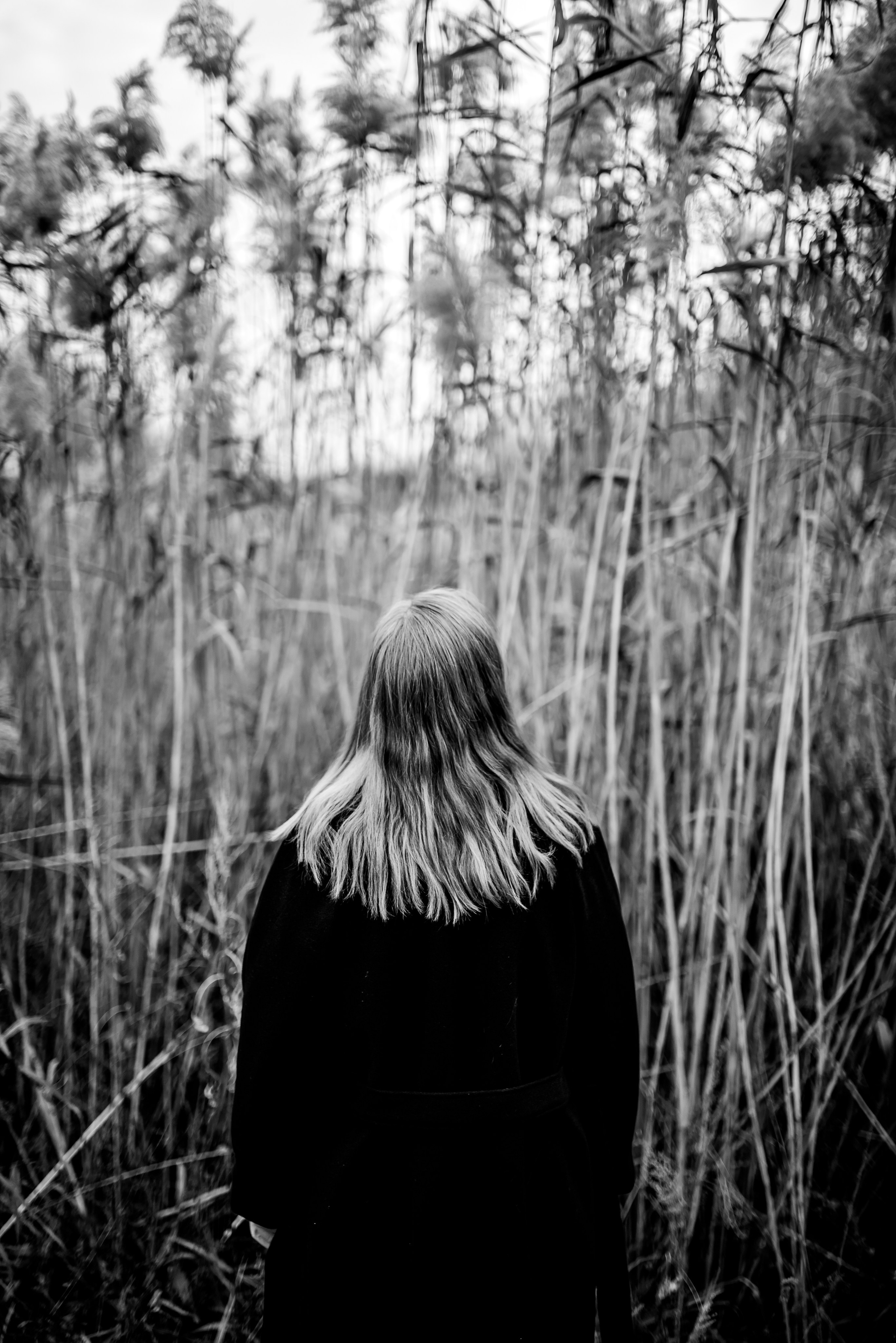 Осенняя чб фотосессия для жены в Волгограде. Фотограф в Волгограде и Волжском Александр Горбань