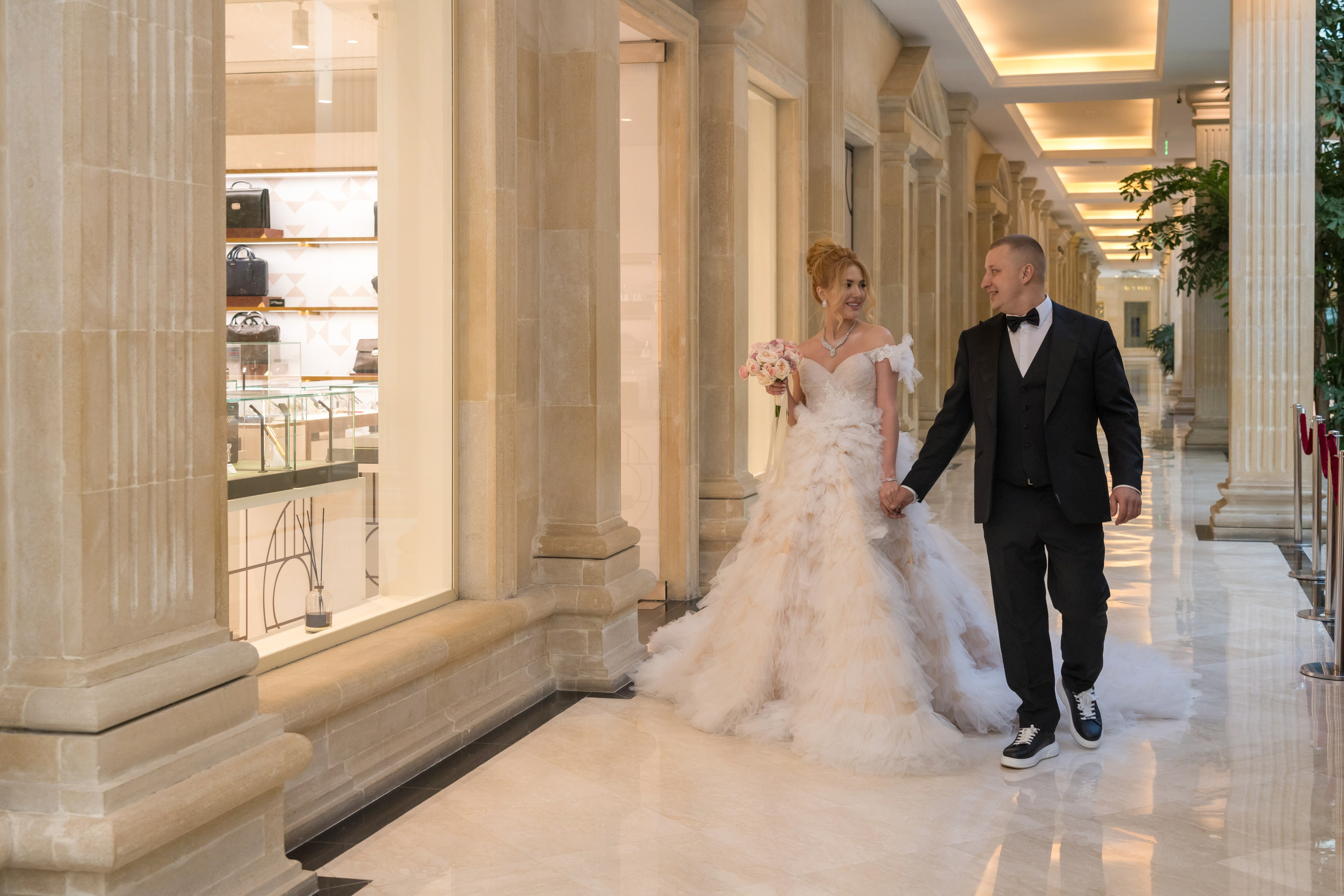 Виктор & Кристина. Семейный и контент фотограф в Москве Alira