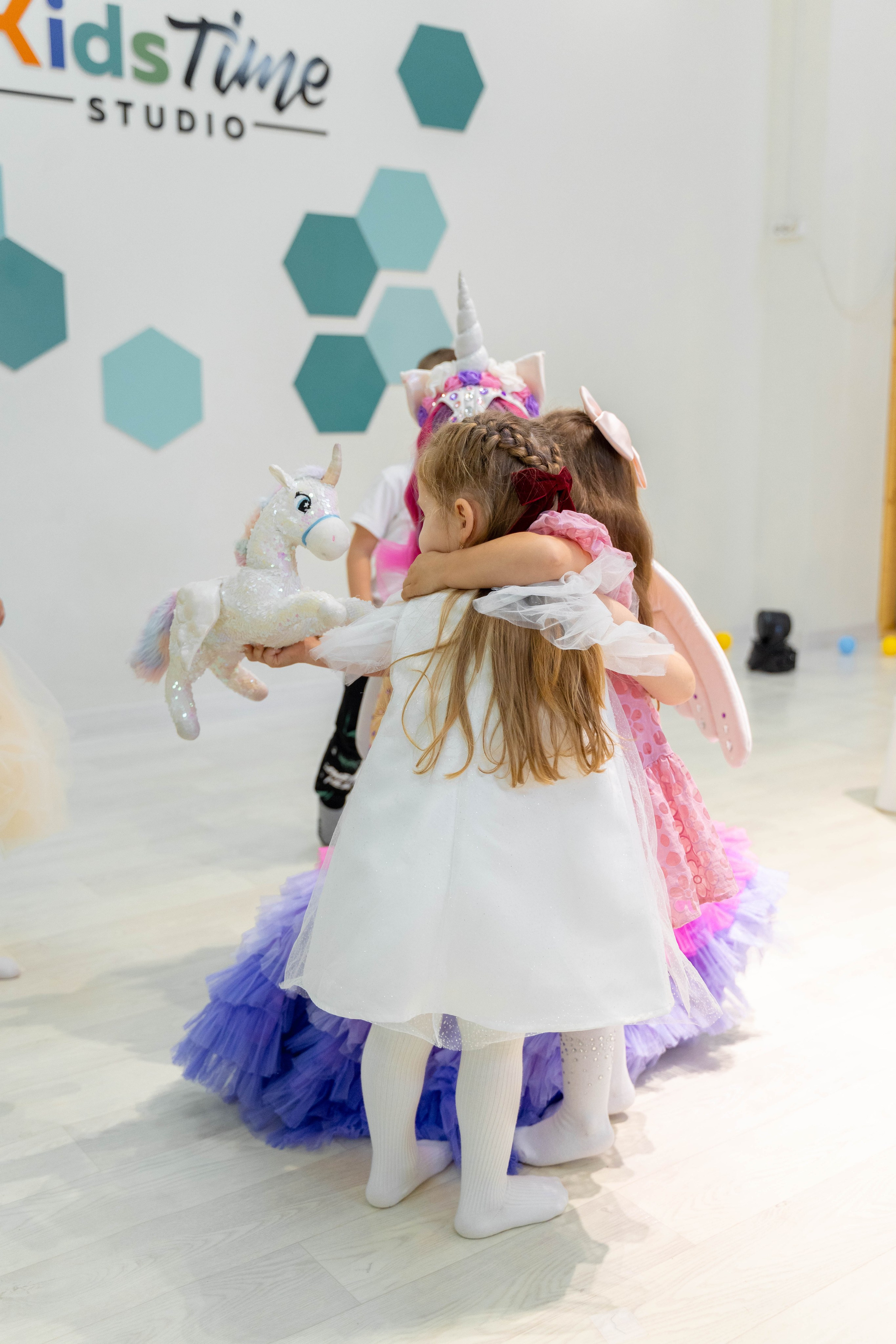 Детский День Рождения. ALISON FILMS