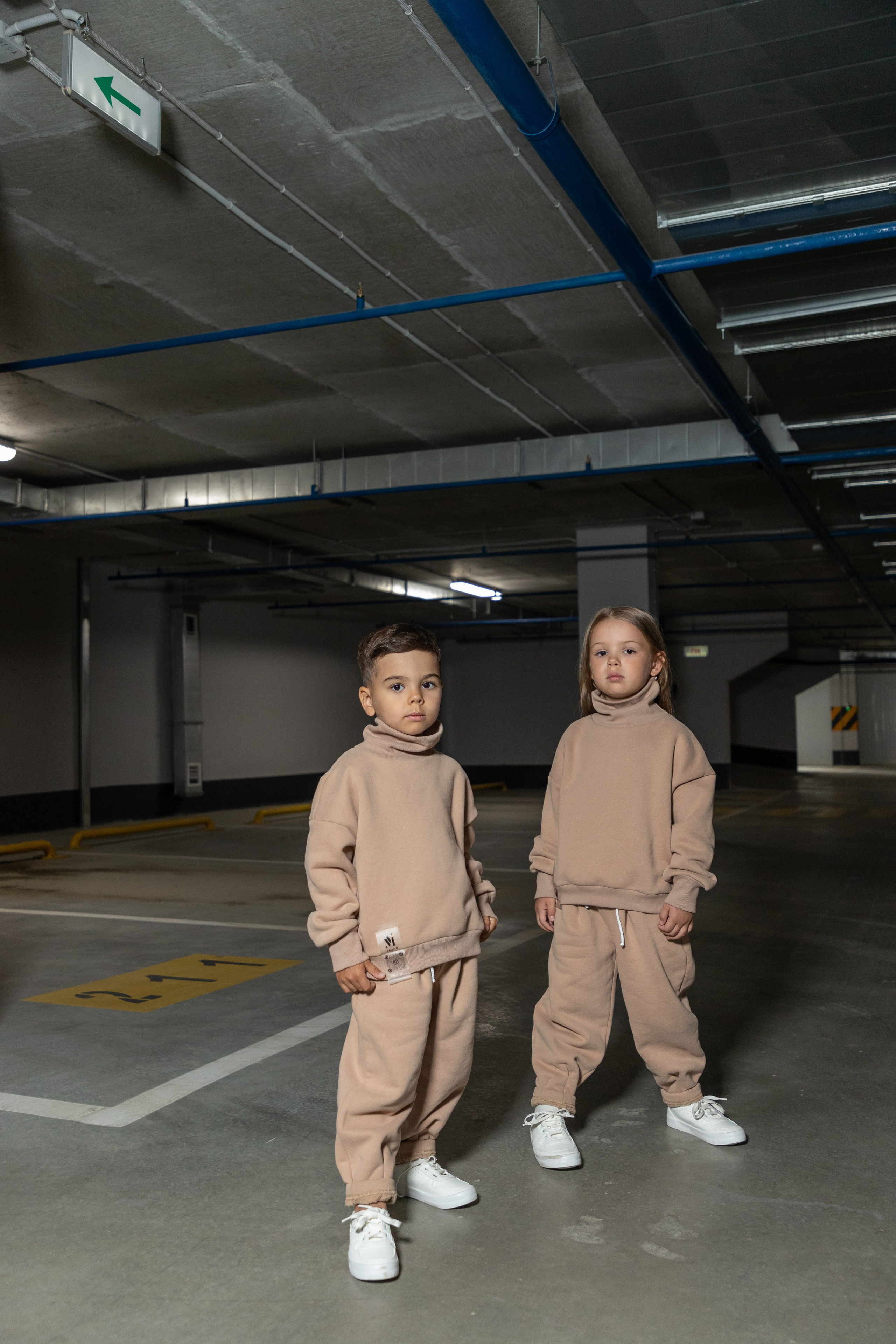 Детская одежда. Фотограф Денис Лесковский (Тюмень)