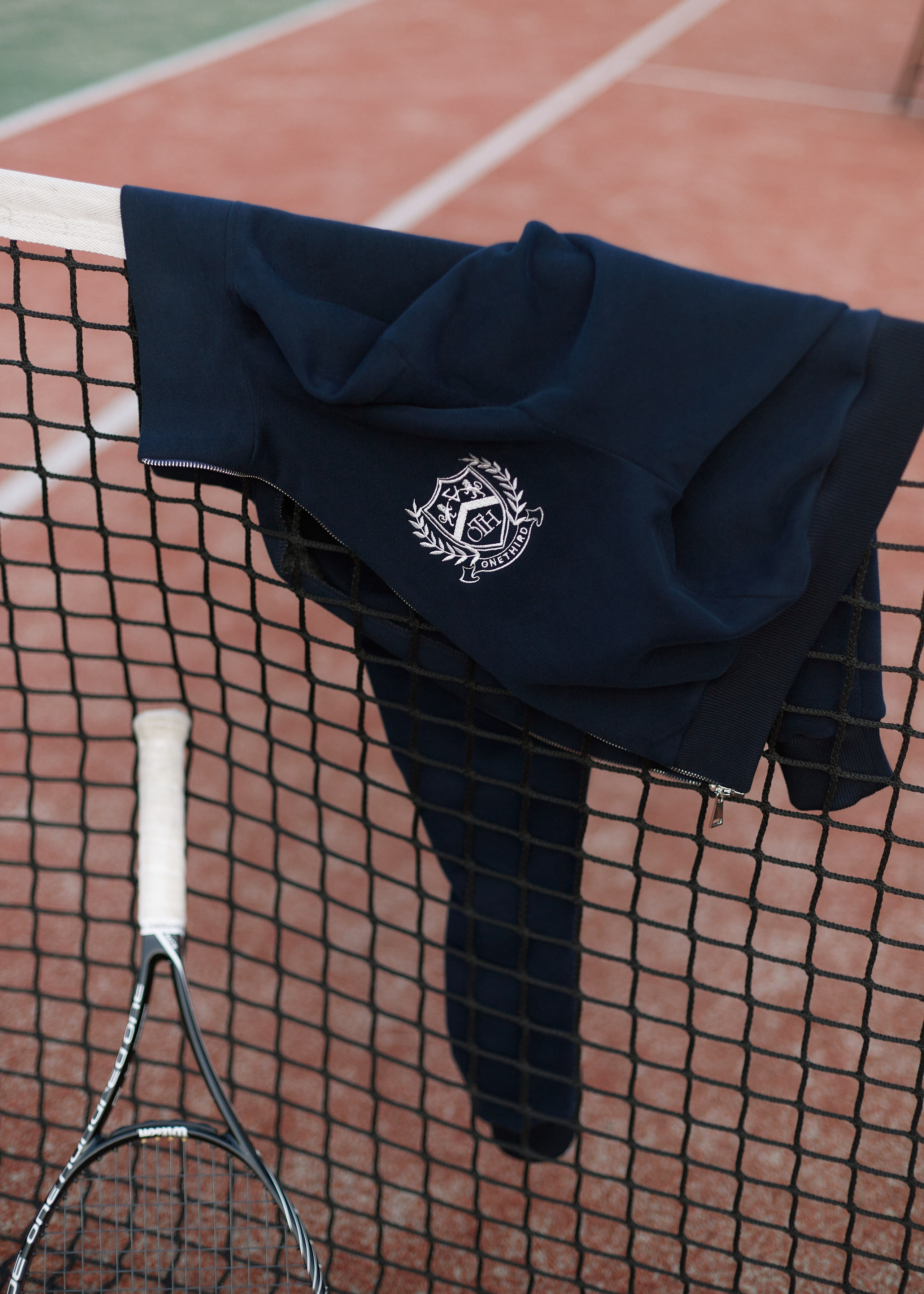 One third | Tennis club. Фотографирую Тепло