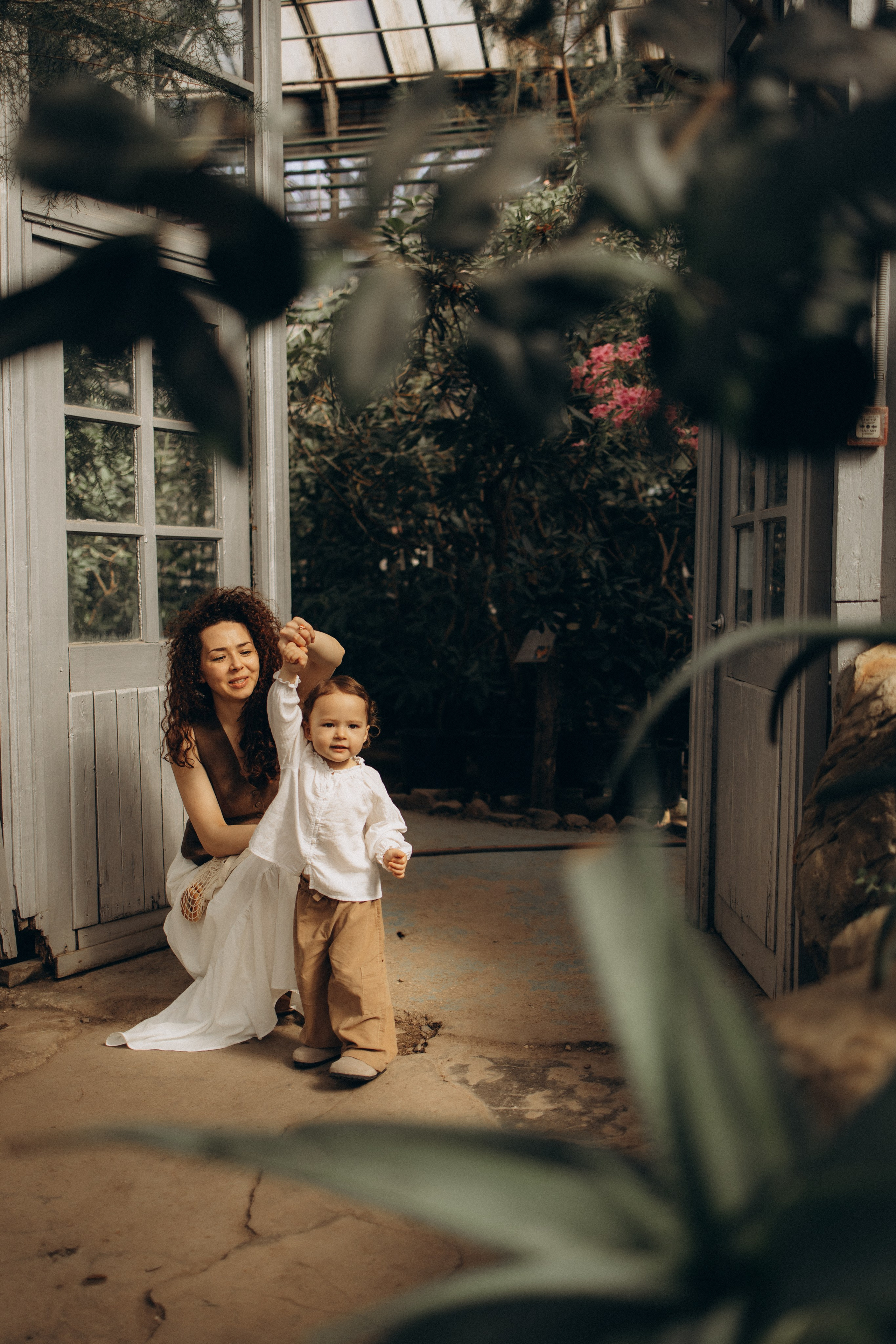 Прогулка по оранжерее. Семейный фотограф в Москве Ксения Аганина