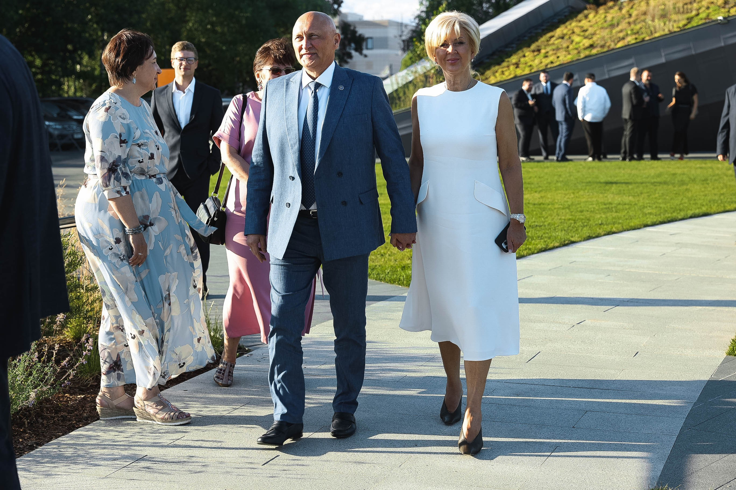 БАРРИКАДА С ДНЕМ РОЖДЕНИЯ. Свадебный фотограф в Санкт-Петербурге Александр Пащенко