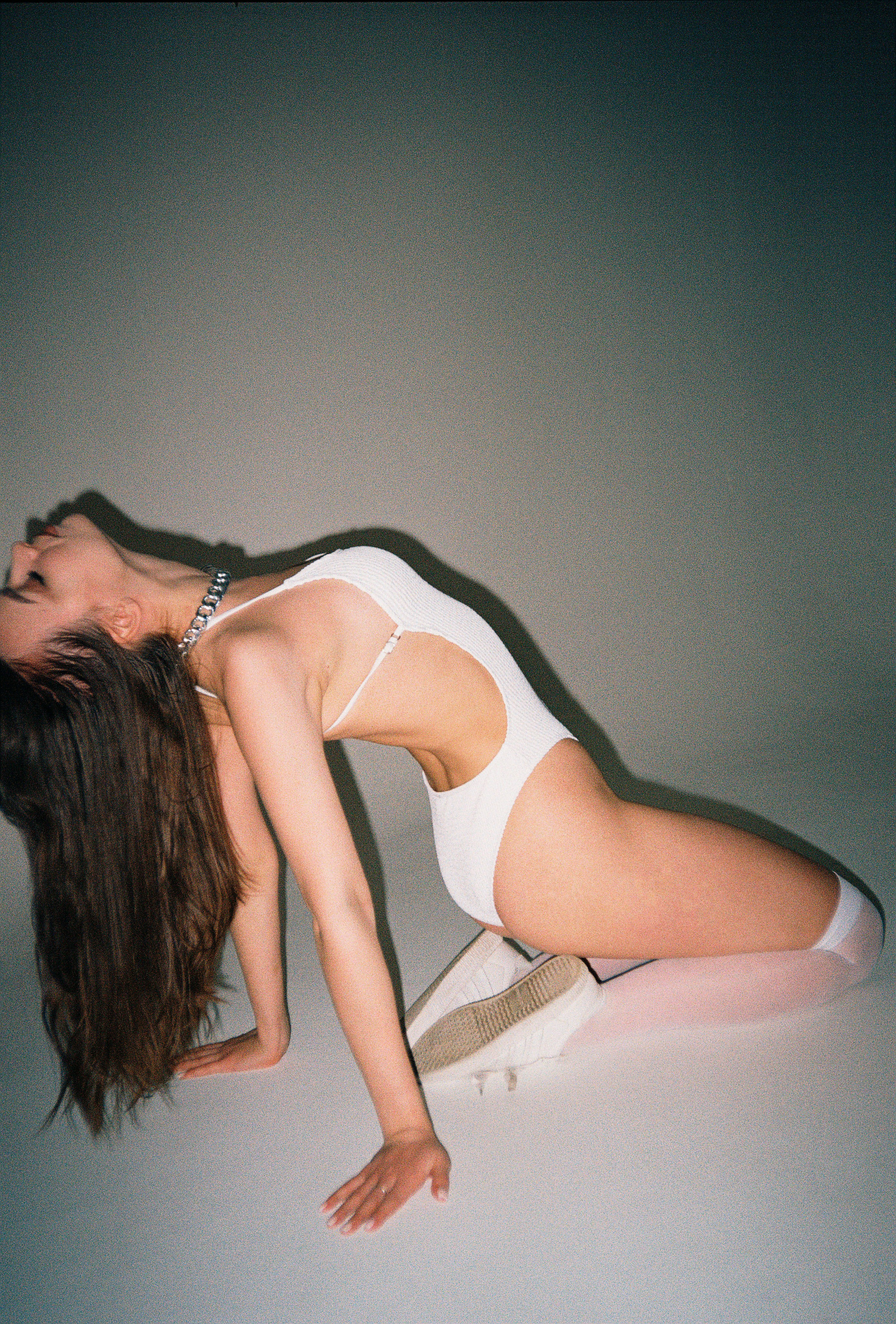 Съемка на пленку и цифровую камеру для Марии. Свадебный и портретный фотограф Клипа Максим