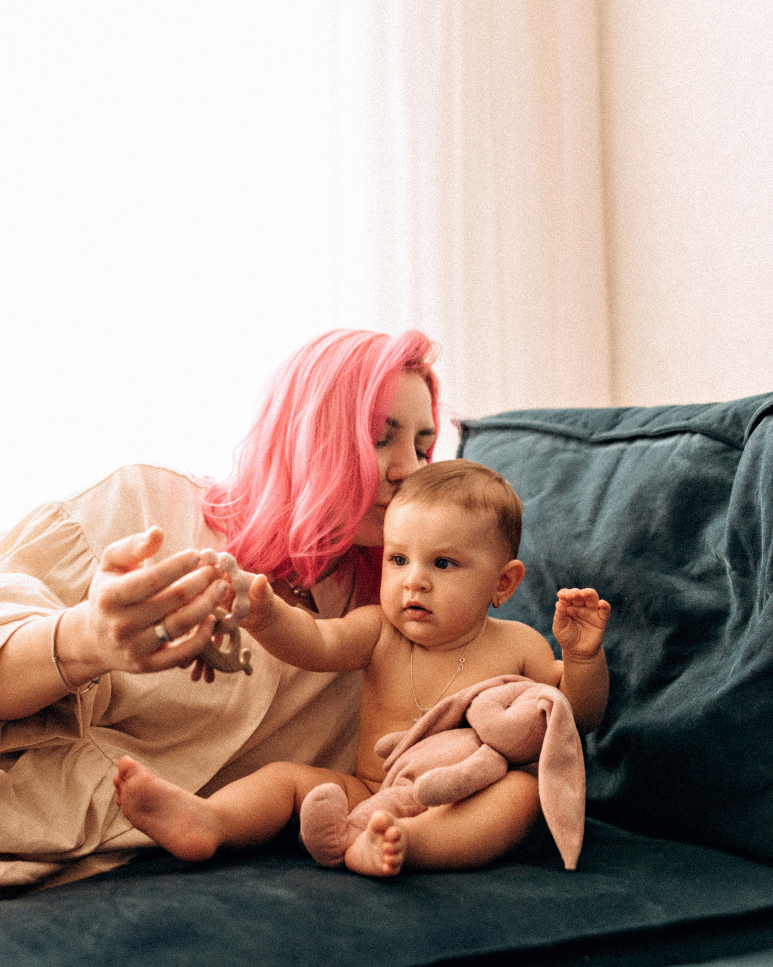 Люда и Оливия. Фотограф Юлия Стрыгина