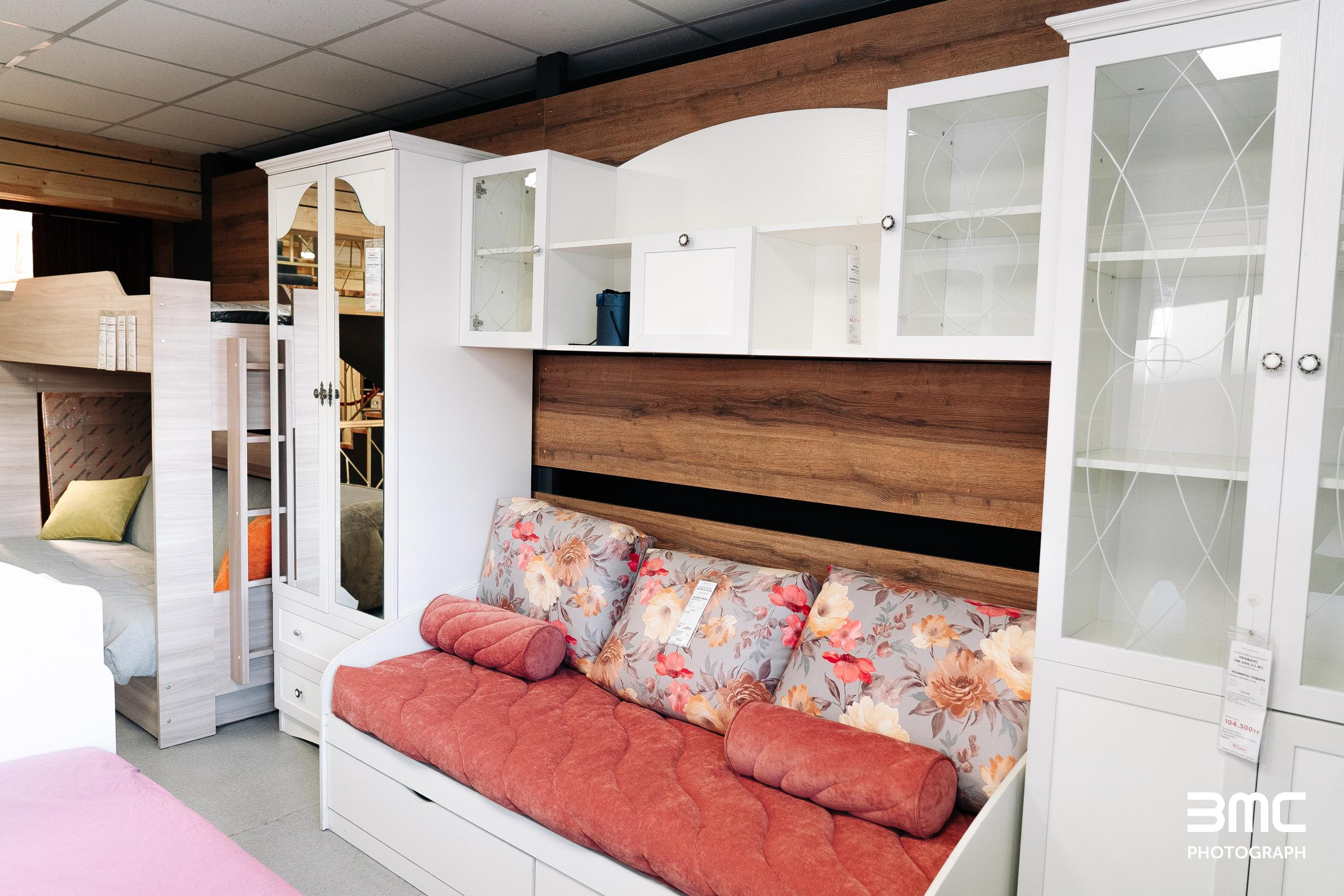 Фотосессия для мебельного салона «Калинка»