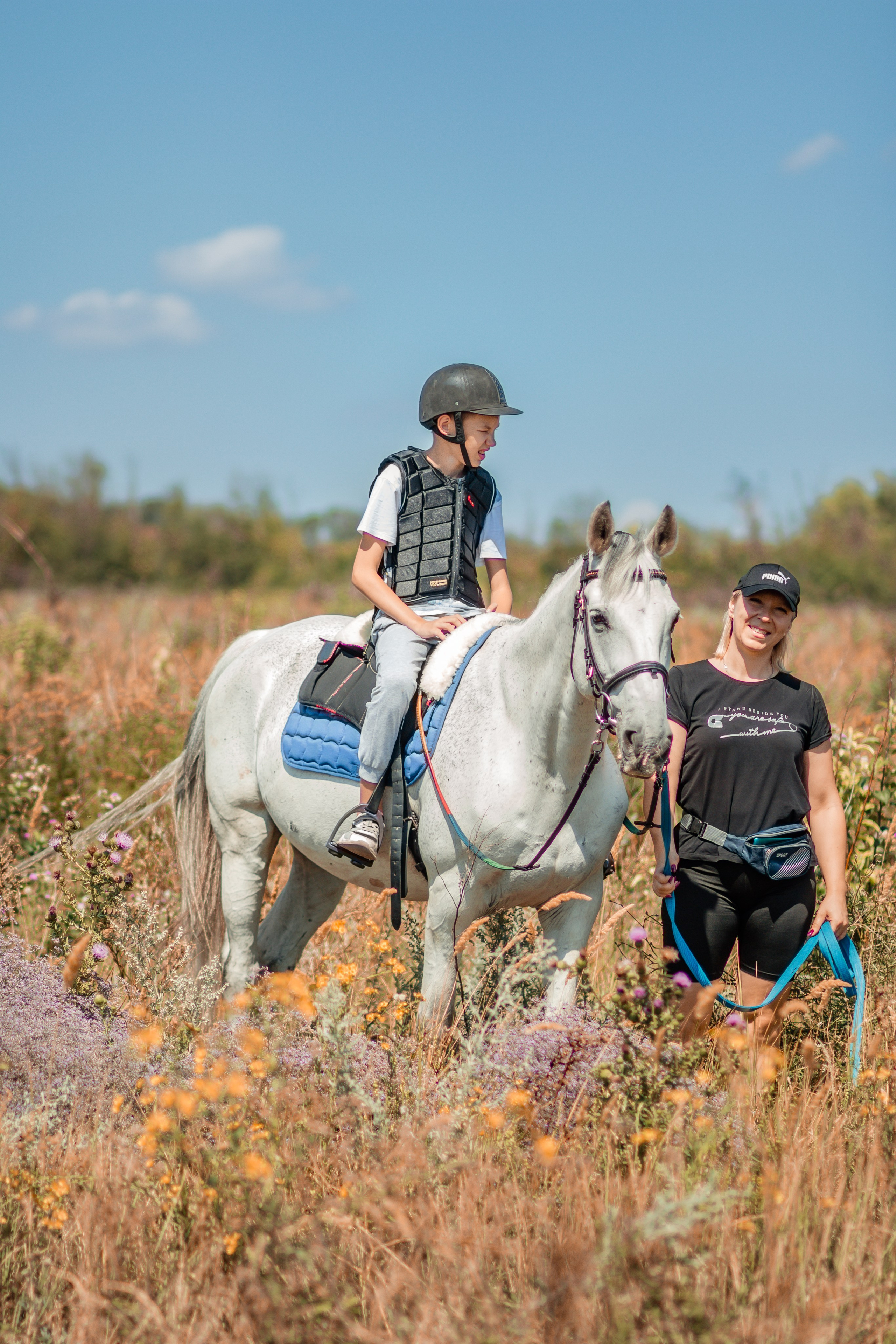 Выезды в поля на лошади