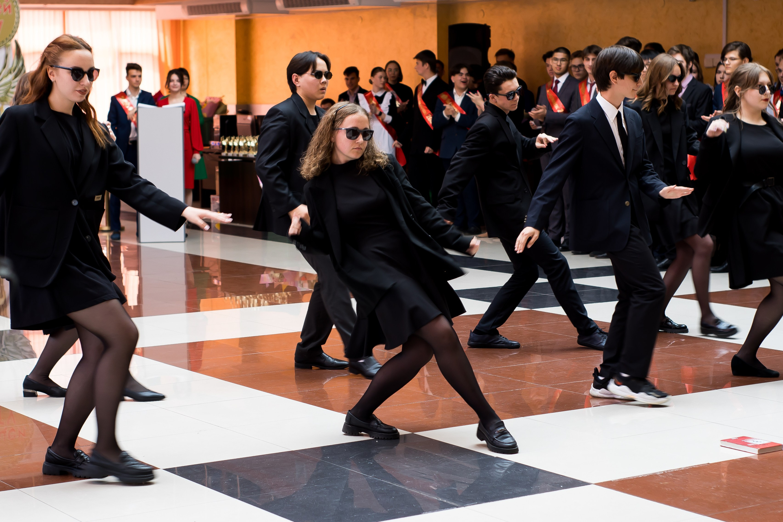 Последний звонок. Фотограф в Иркутске