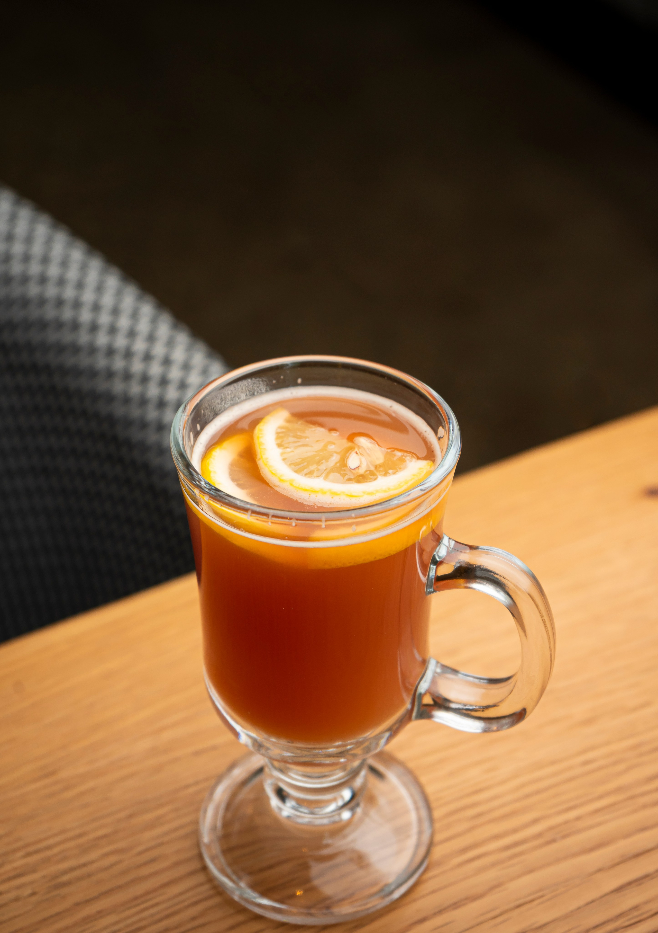 Безалкогольный глинтвейн с маракуйей и безалкогольным ромом