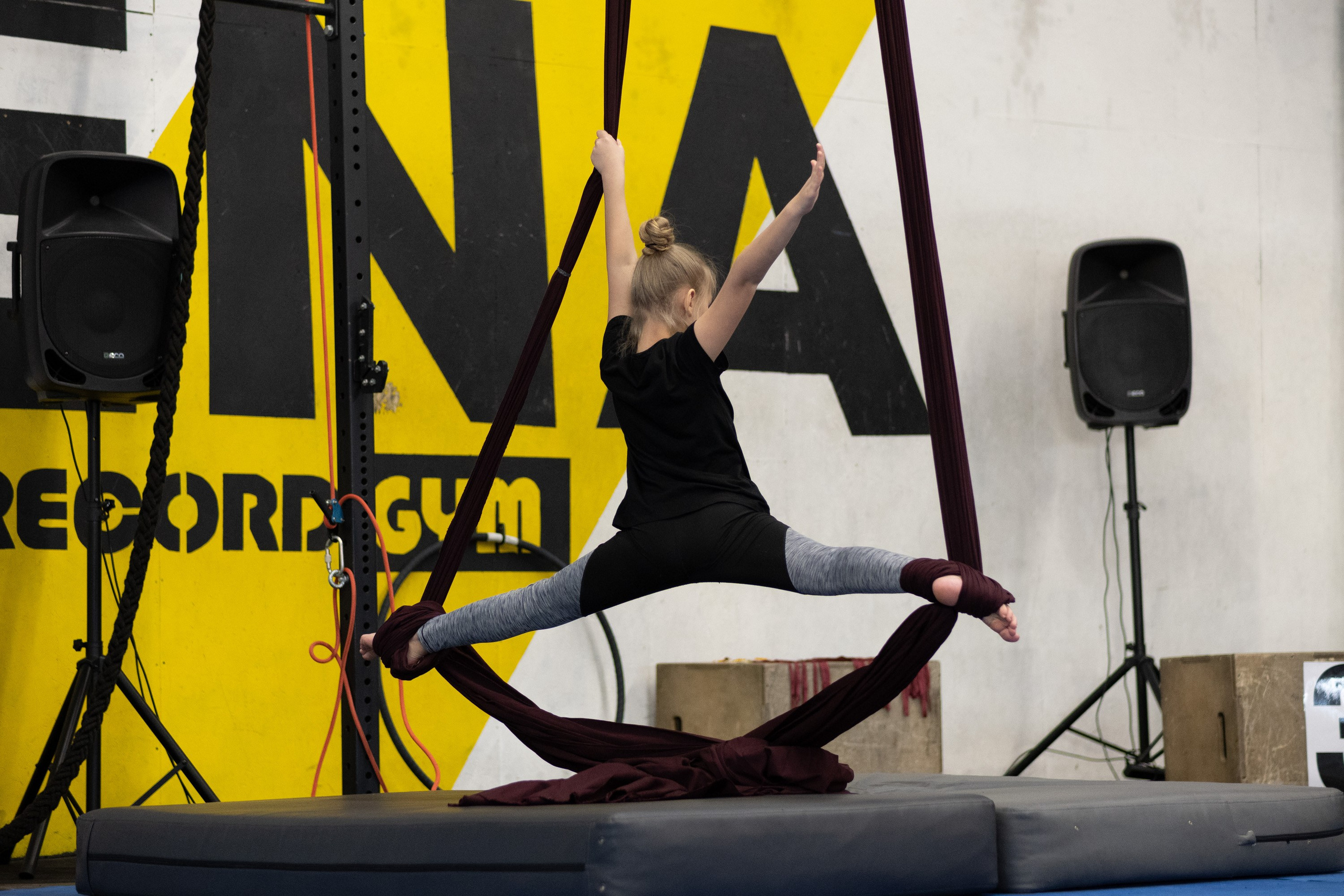 Внутриклубные соревнования по воздушной гимнастике 02.04.23