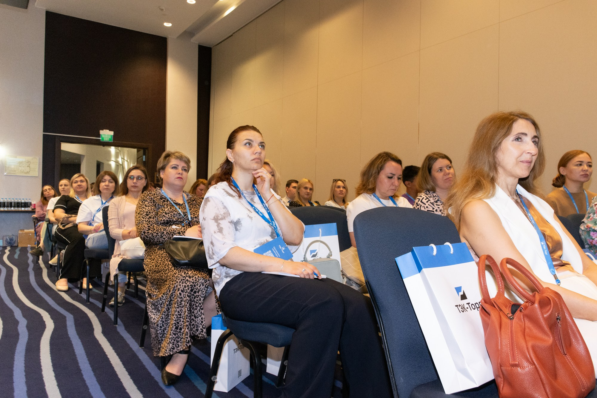 ТЭК-ТОРГ Семинар. Фотограф Максим Буряк