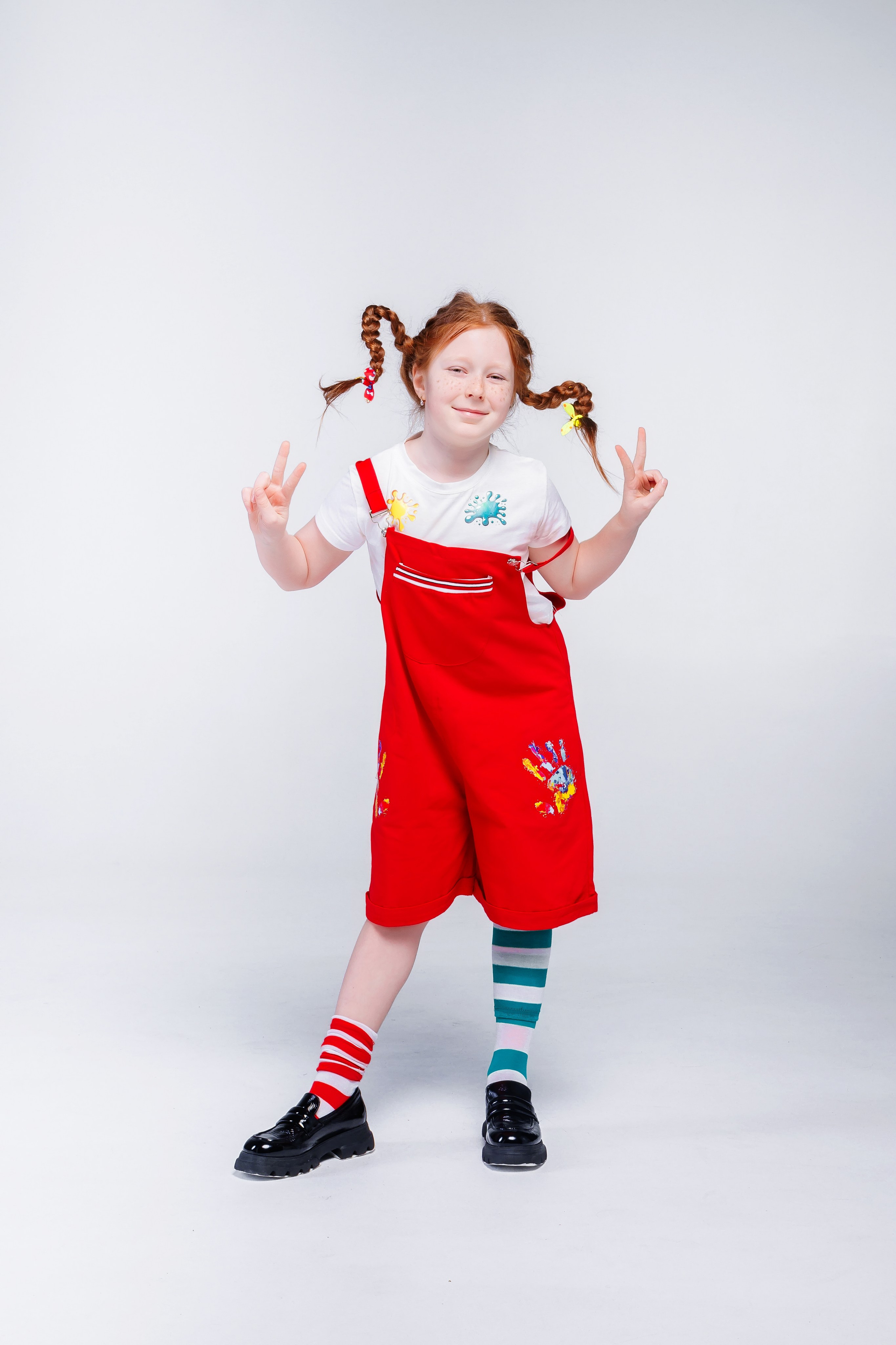 Съемка в студии на Афишу или другие нужды. Семейный и Свадебный фотограф в Астане Александр Астапов