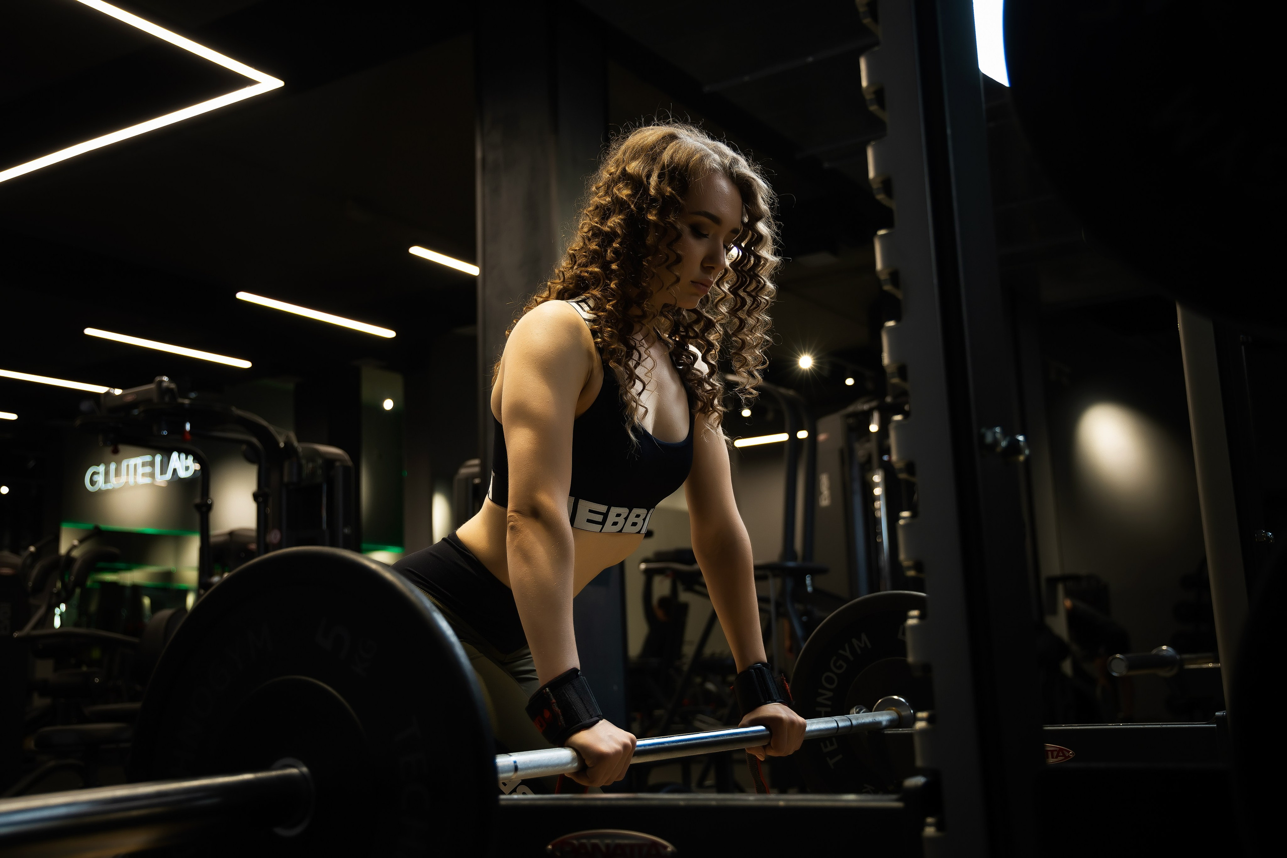 Фотосессия в Спорт зале. Семейный и Свадебный фотограф в Астане Александр Астапов