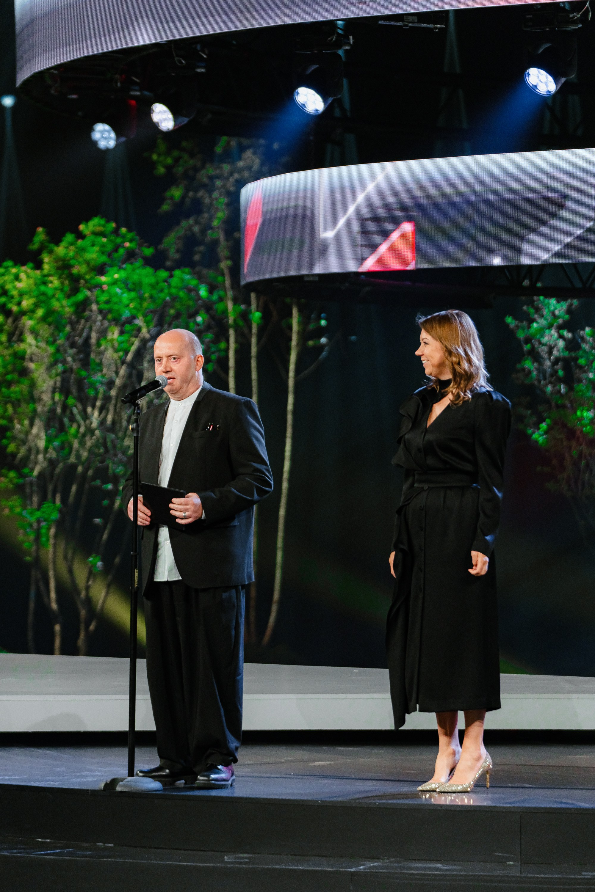 Национальная премия интернет-контента ИРИ. Костя Жуков — фотограф в Москве