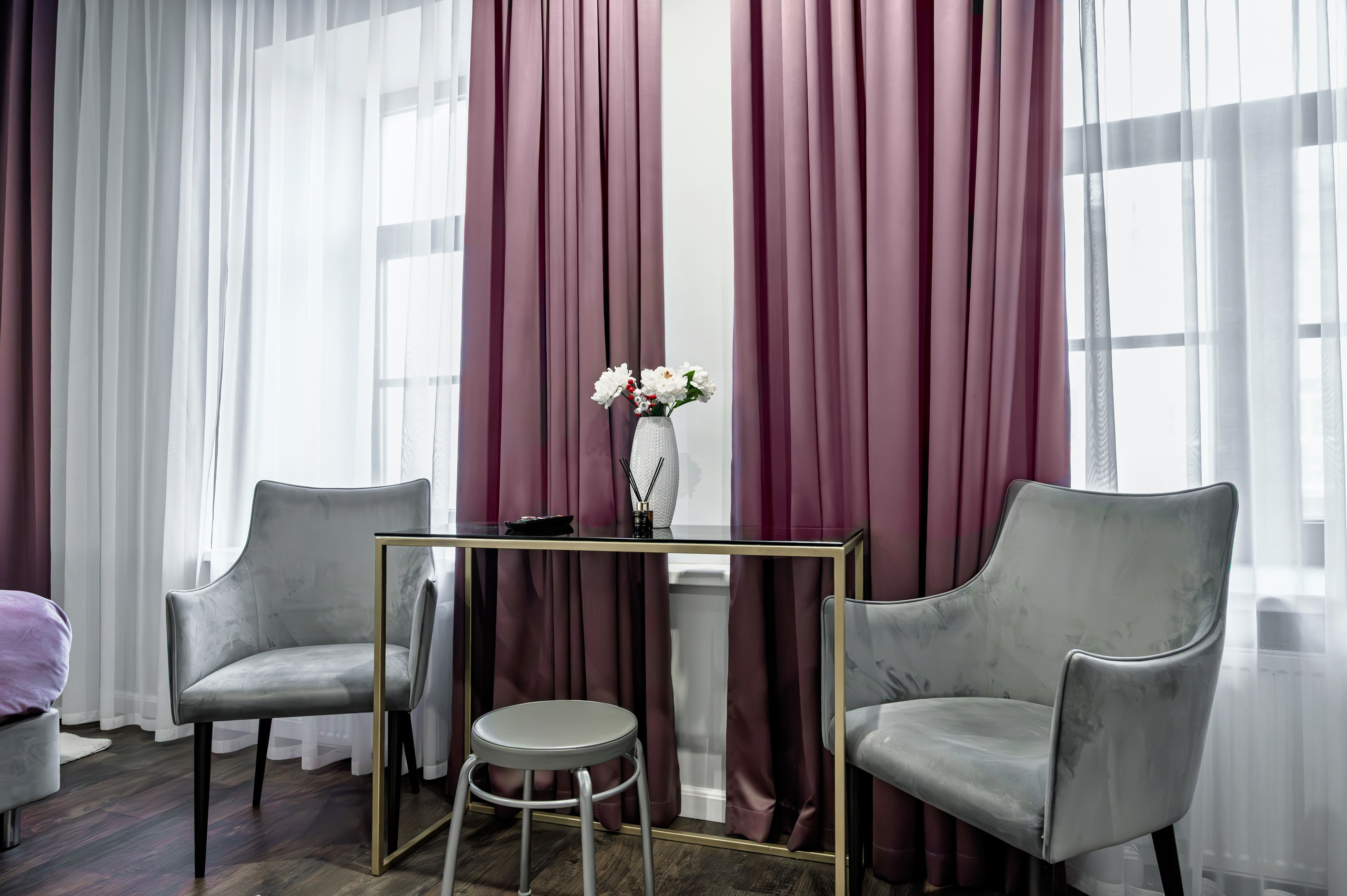 Классический номер отеля Acqualina. Интерьерный фотограф. Фото- видеосъемка недвижимости Санкт-Петербург