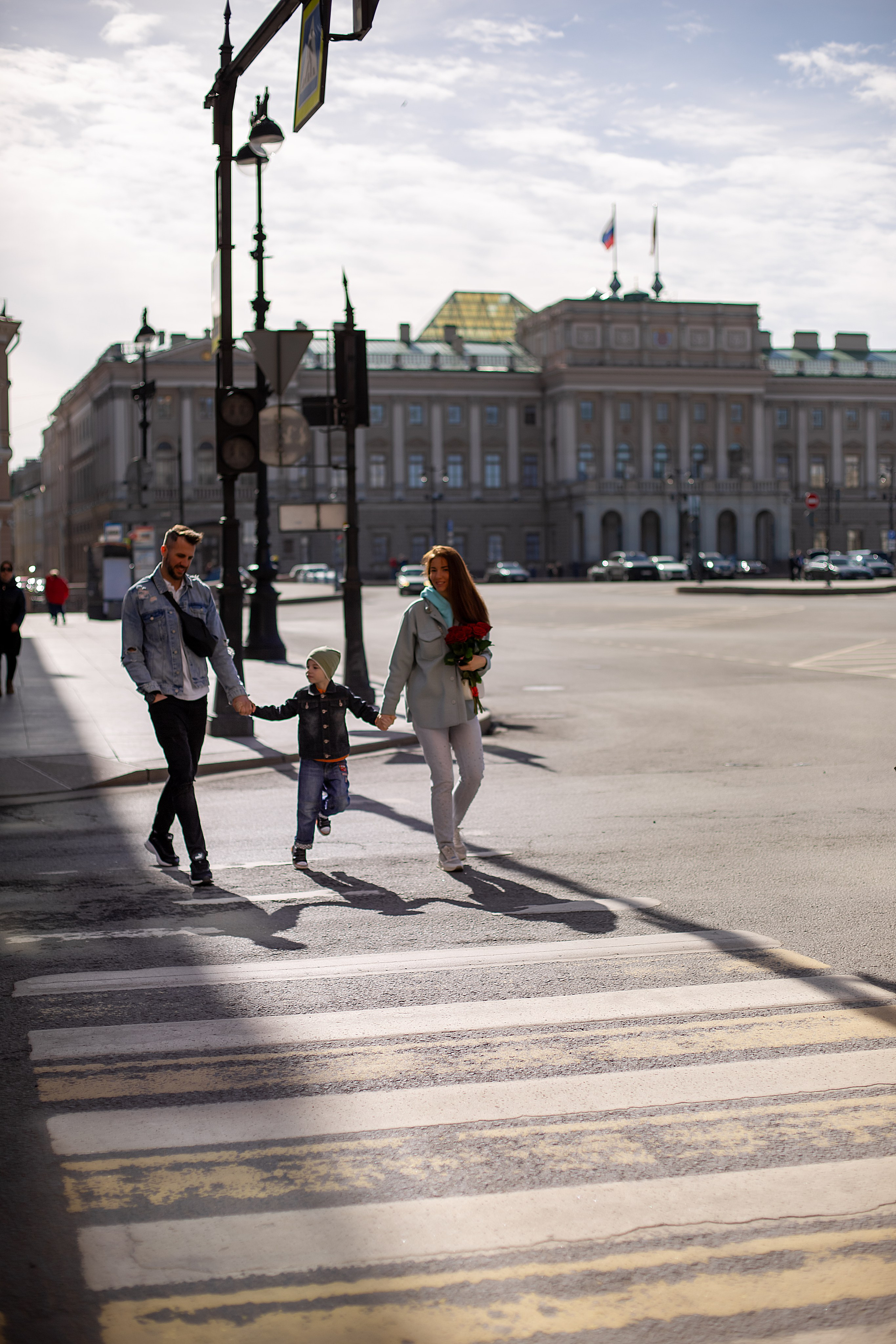 Семейная фотопрогулка. Фотограф Анастасия, СПб: живые семейные и женские фотосессии без позирования, наполненные эмоциями