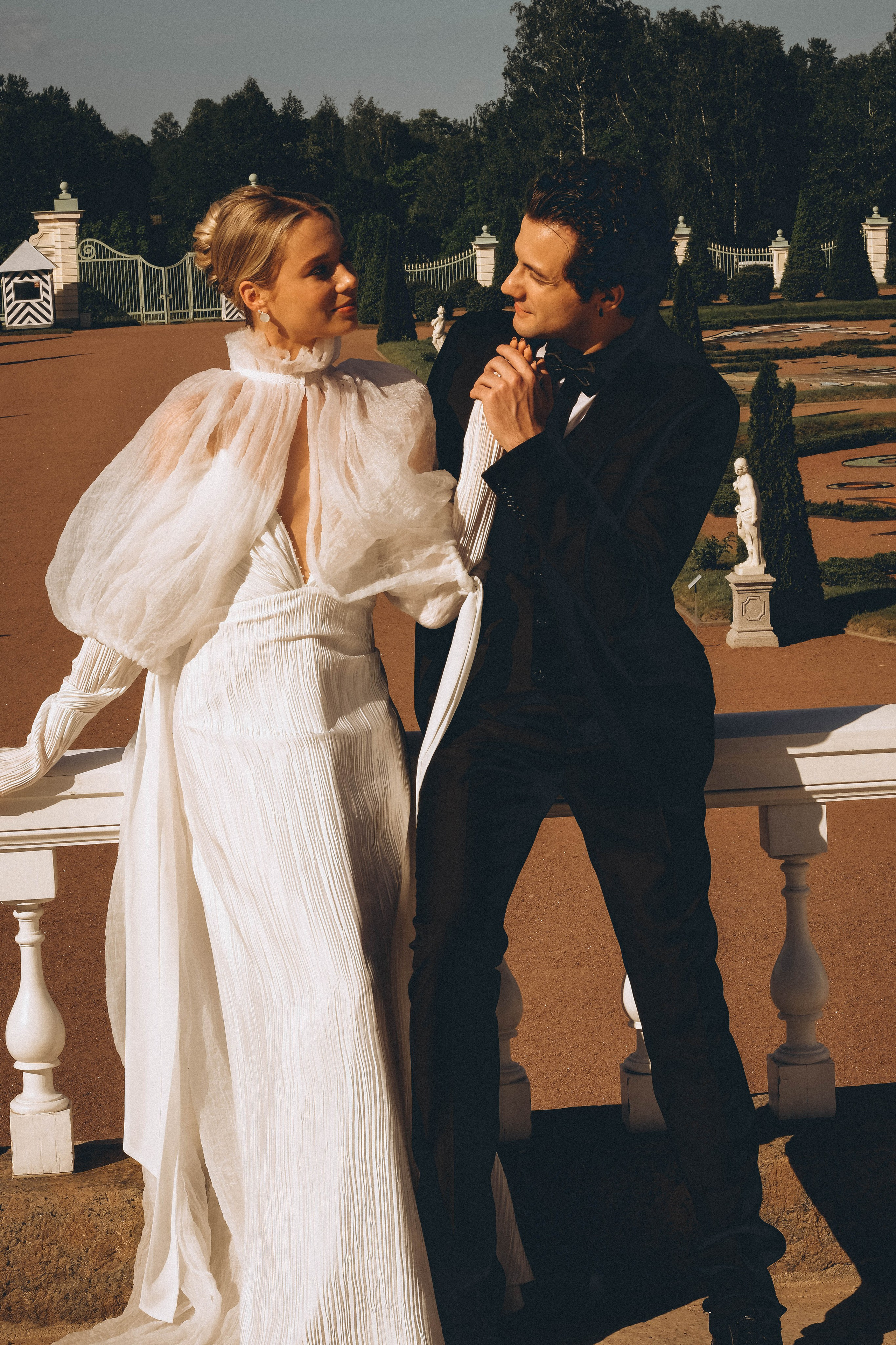 СВАДЕБНАЯ СЬЕМКА В ПАРКЕ ОРАНИЕНБАУМ. Профессиональный фотограф, Санкт-Петербург — Виктория Богомолова