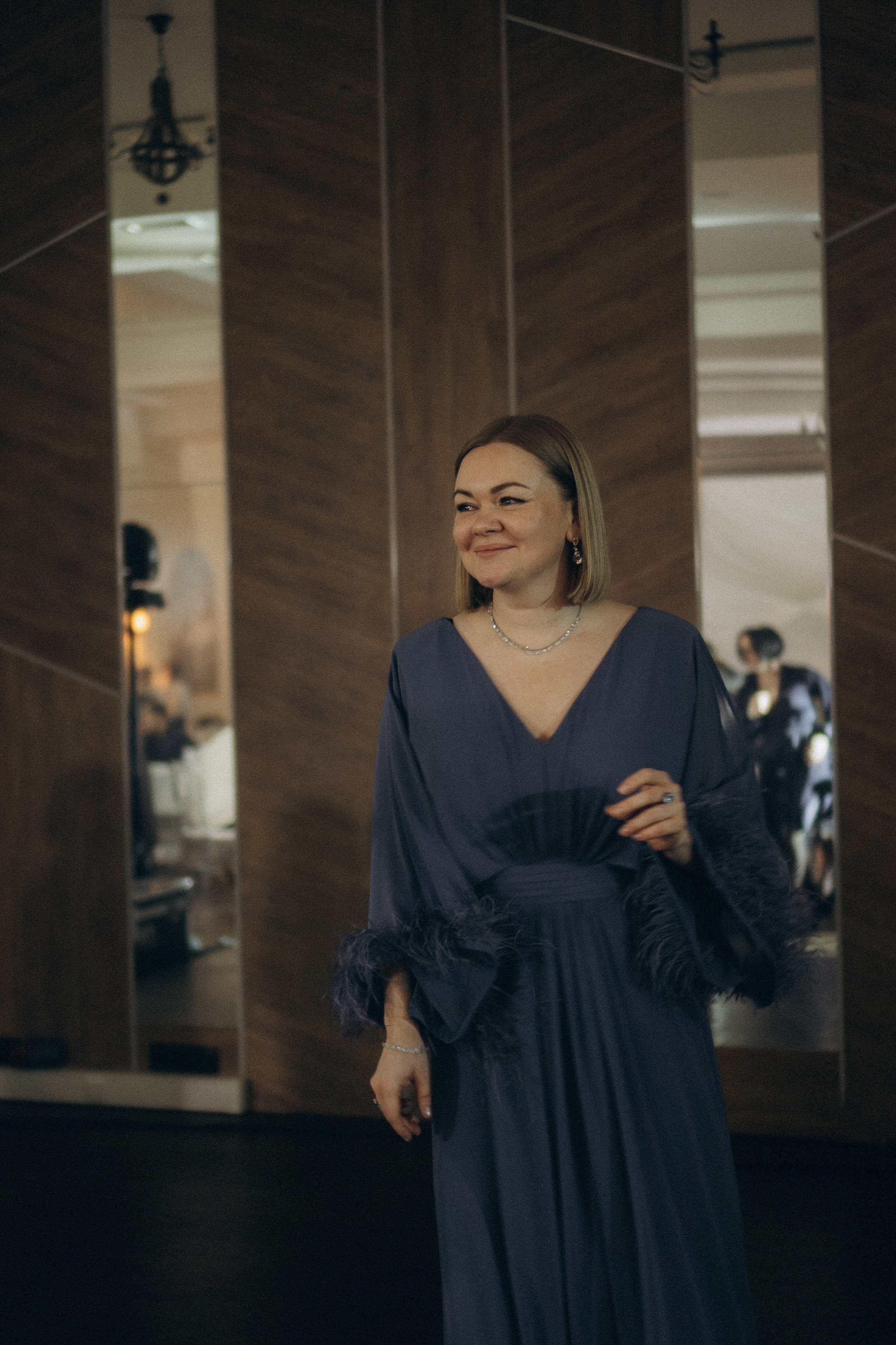 СВАДЕБНАЯ СЬЕМКА СБОРОВ В ОТЕЛЕ И ВЫЕЗД НА ЦЕРЕМОНИЮ (СНЯТО В СИБИРЕ В НИЖНЕВАРТОВСКЕ). Профессиональный фотограф, Санкт-Петербург — Виктория Богомолова