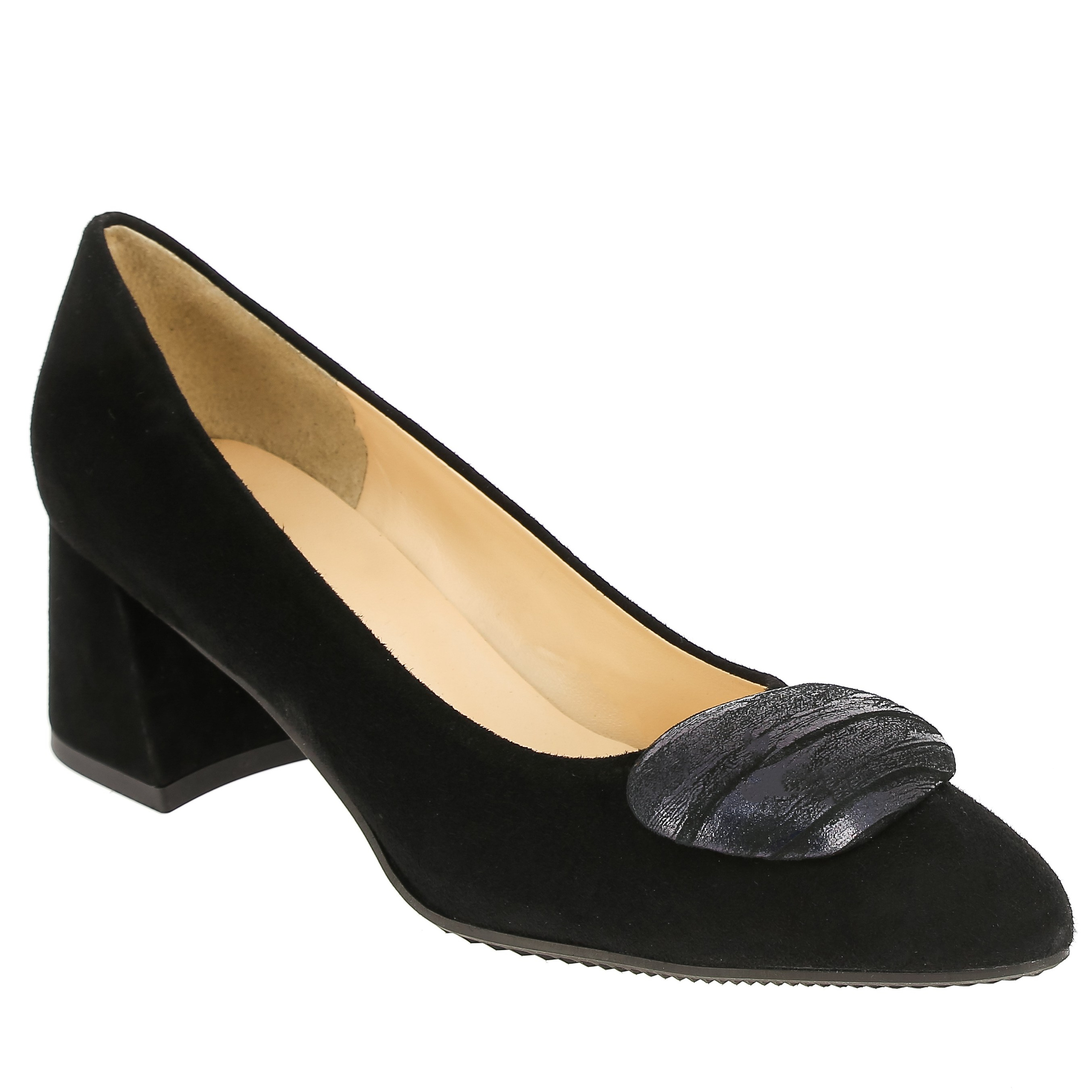 Фото на белом фоне. Предметная Фотосьемка в Москве