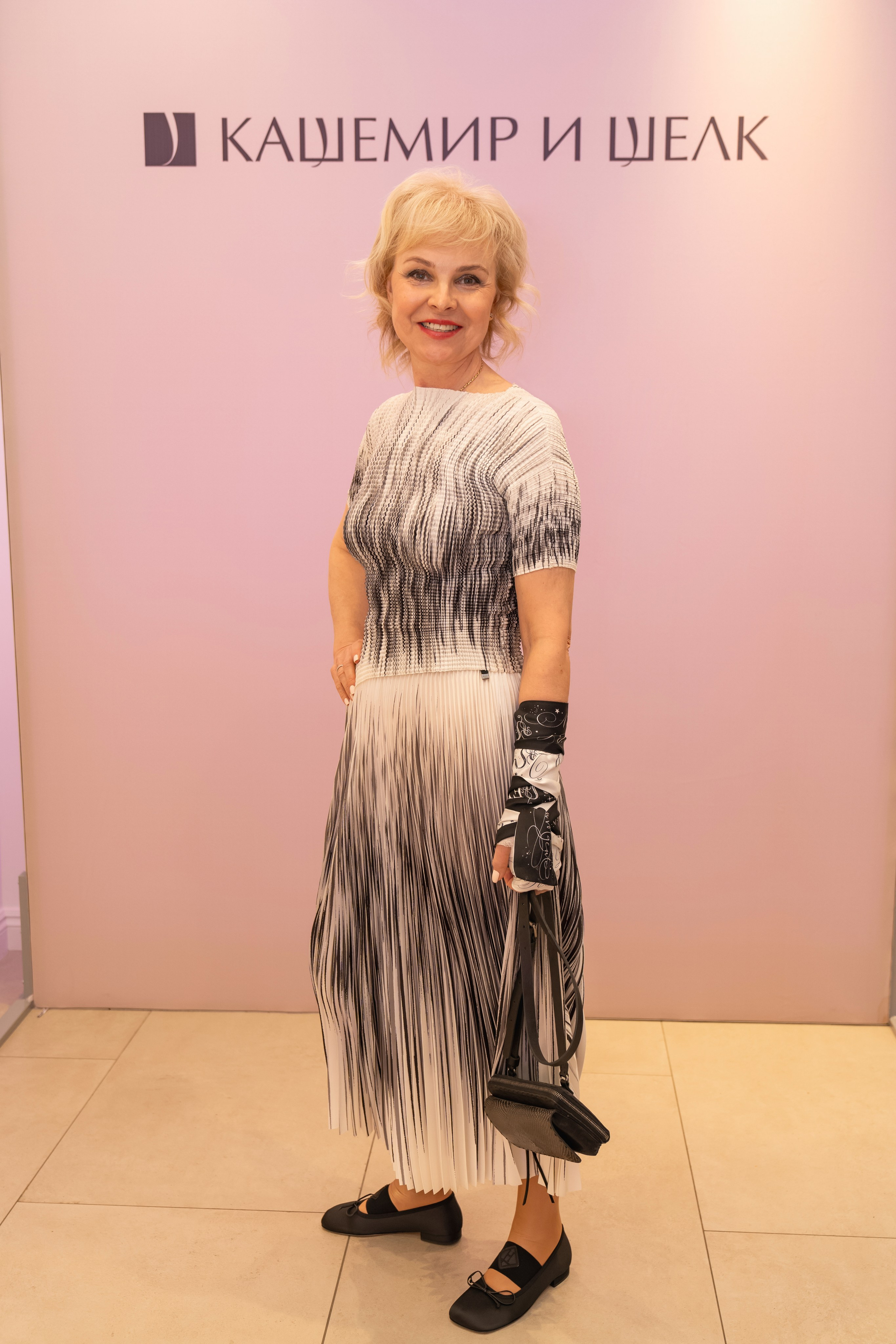 Модельный показ. Занимаюсь профессиональной фотографией и живу рядом с Байкалом. Работаю в разных жанрах