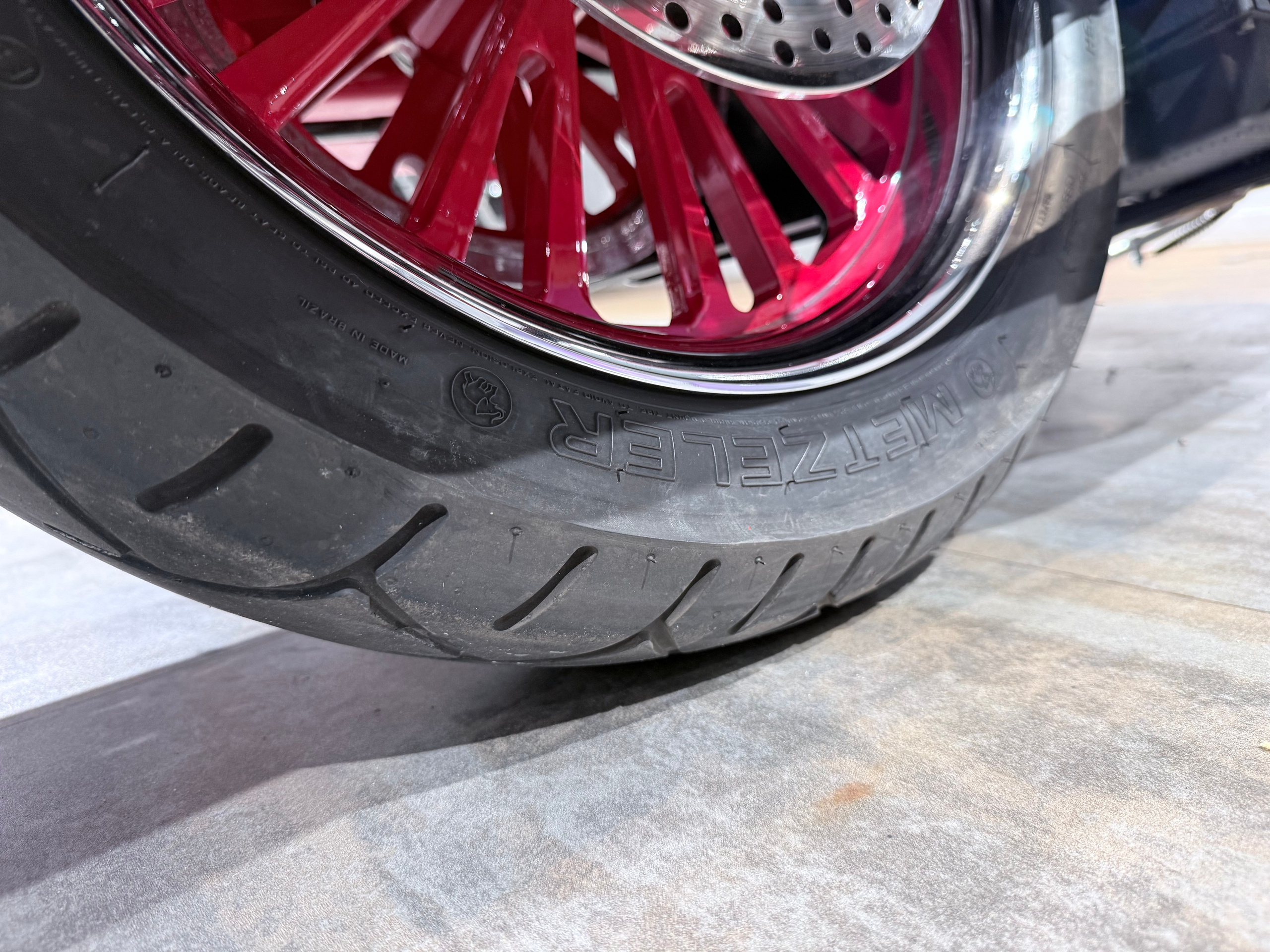 Road King (Elvis Presley). Hello Davidson, Москва. Только хорошие мотоциклы…