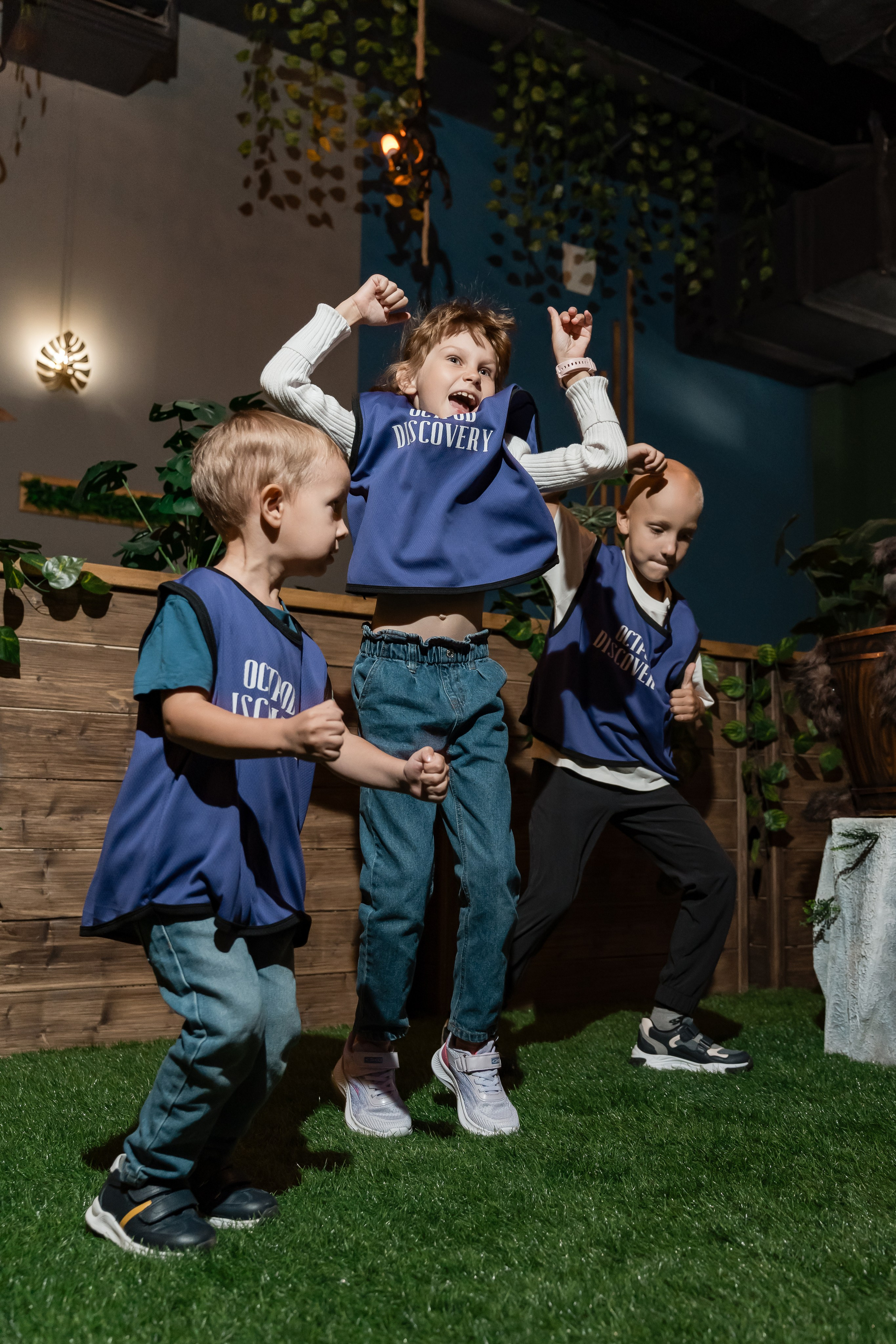 С Днем Рождения, Гена! Остров Discovery