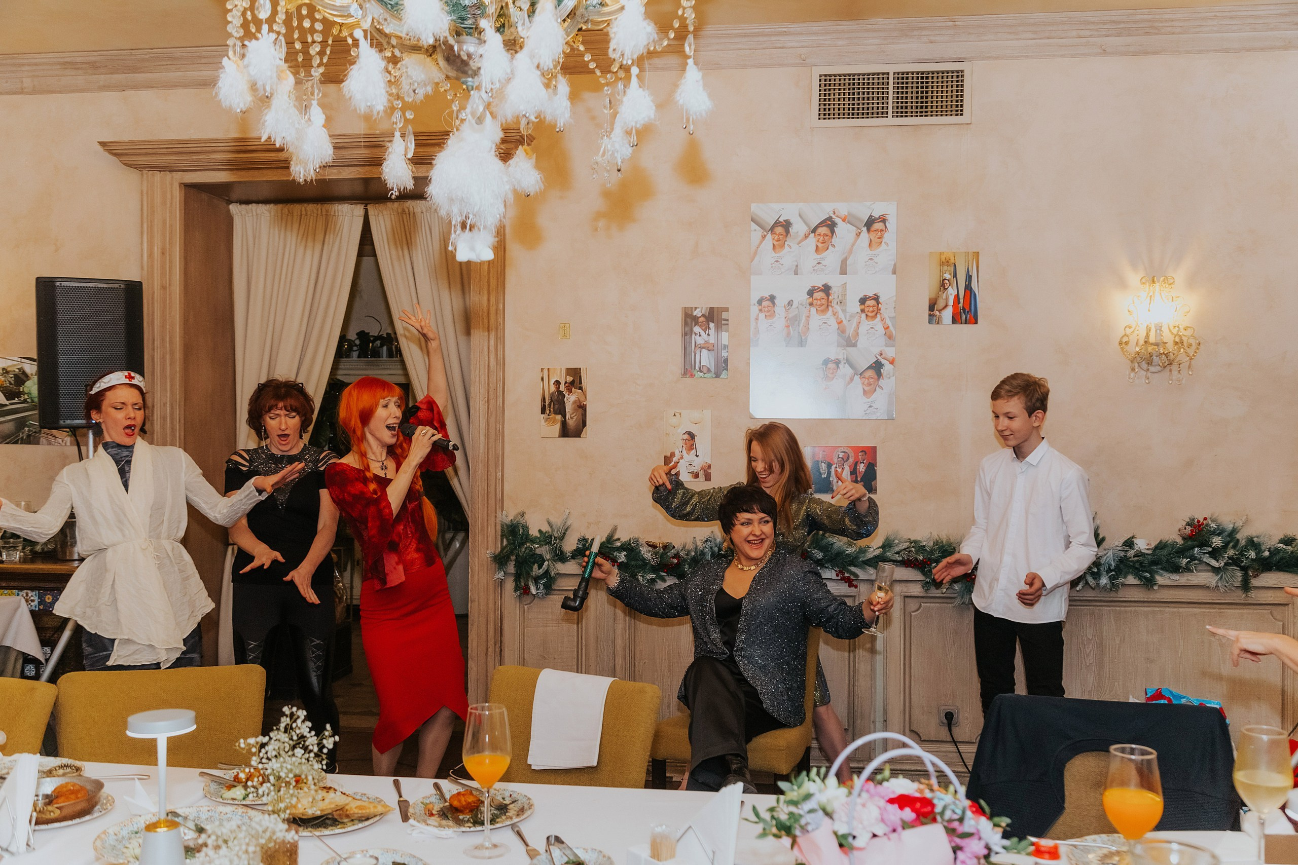 День рождения в ресторане. Семейный фотограф Любовь Саркеева