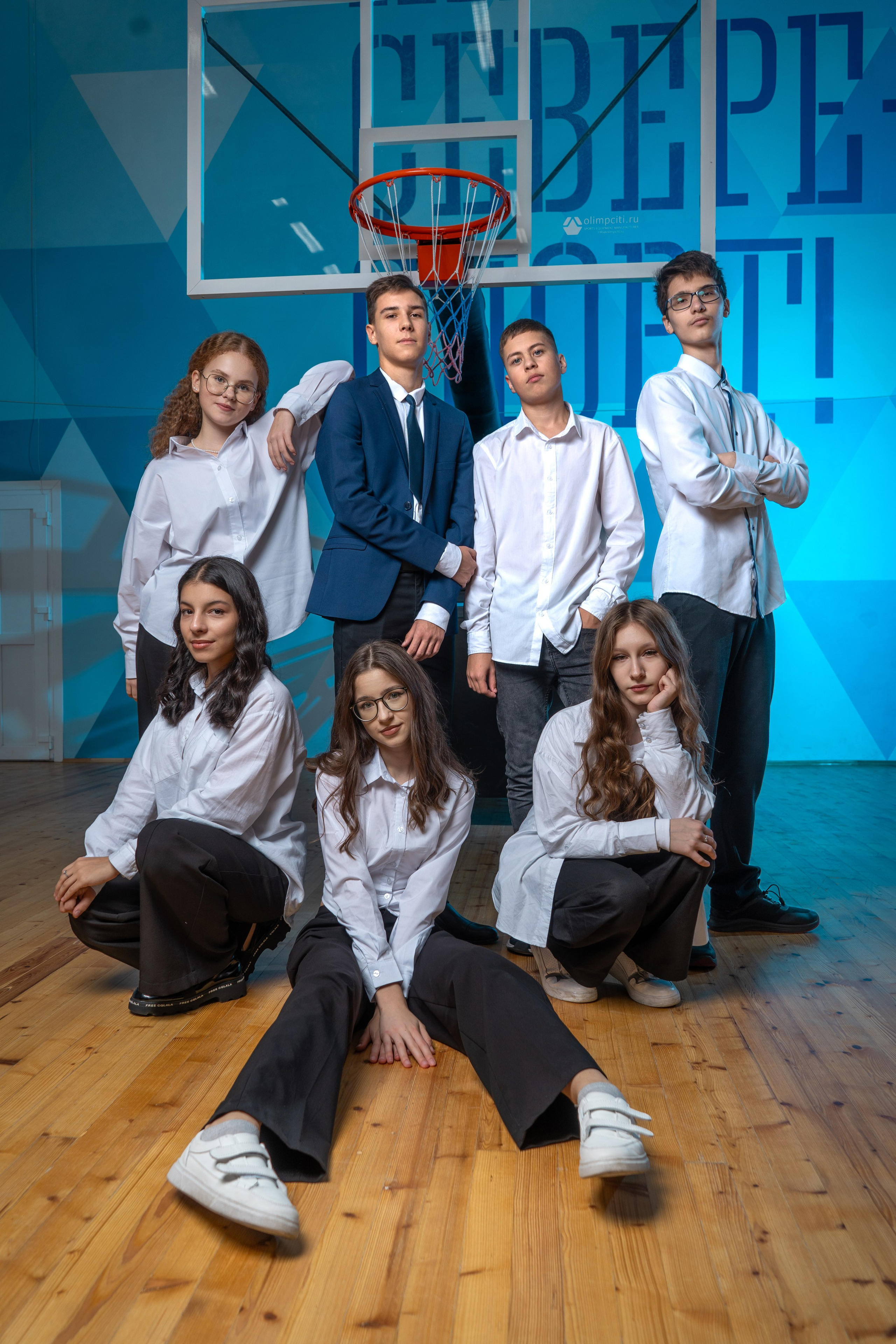 Школьная фотография Мурманская область 9 класс. Выпускные Альбомы Мурманск Санкт-Петербург