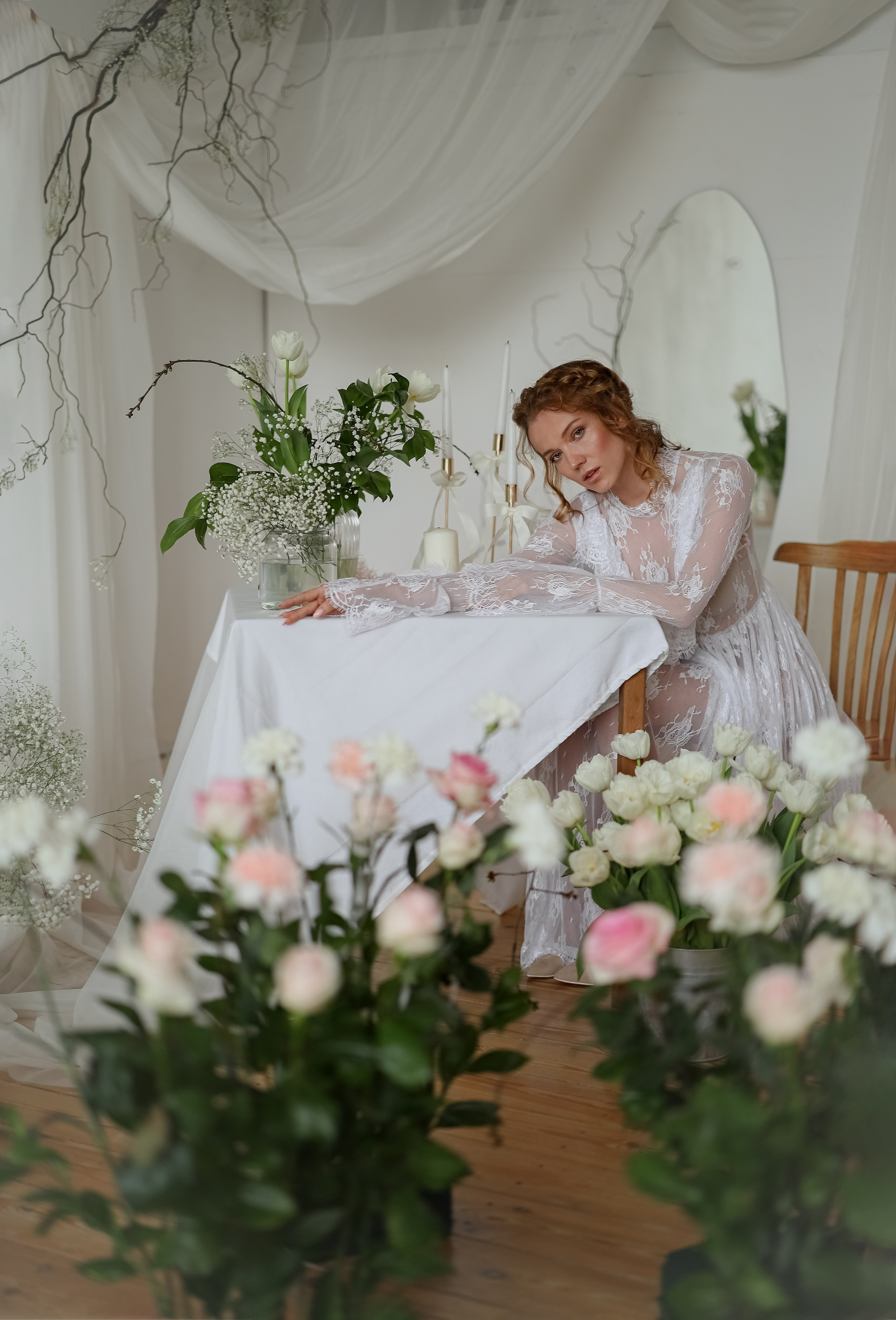 Фотосессия с живыми цветами для Дарьи. Свадебный и семейный фотограф в Абхазии Жанна Соснина