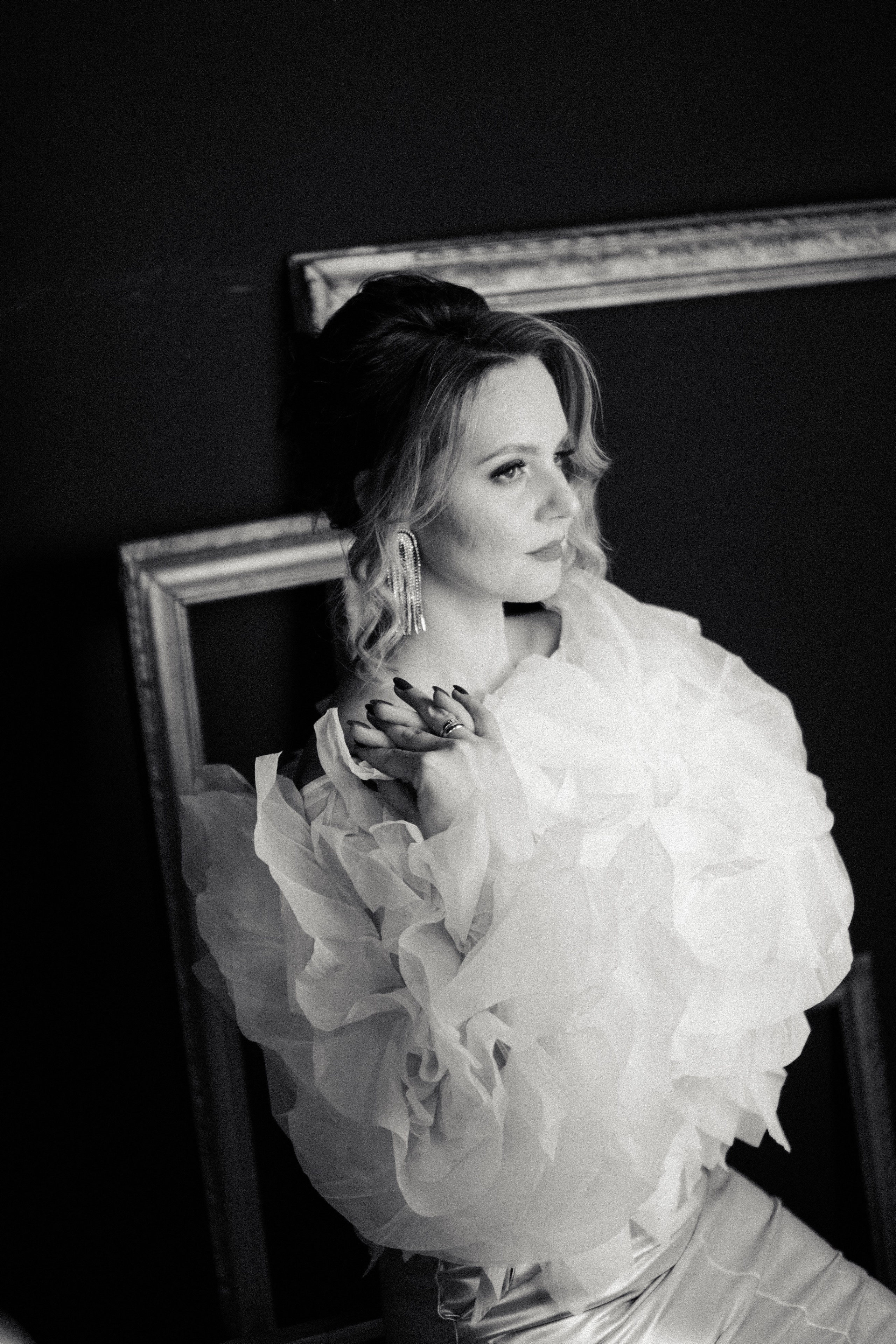 НОВОГОДНЯЯ ФОТОСЕСИИЯ В СТУДИИ ДЛЯ ДЕВУШКИ И ПРОГУЛКА ПО ЧЕРНЫШЕВСКОЙ. Профессиональный фотограф, Санкт-Петербург — Виктория Богомолова