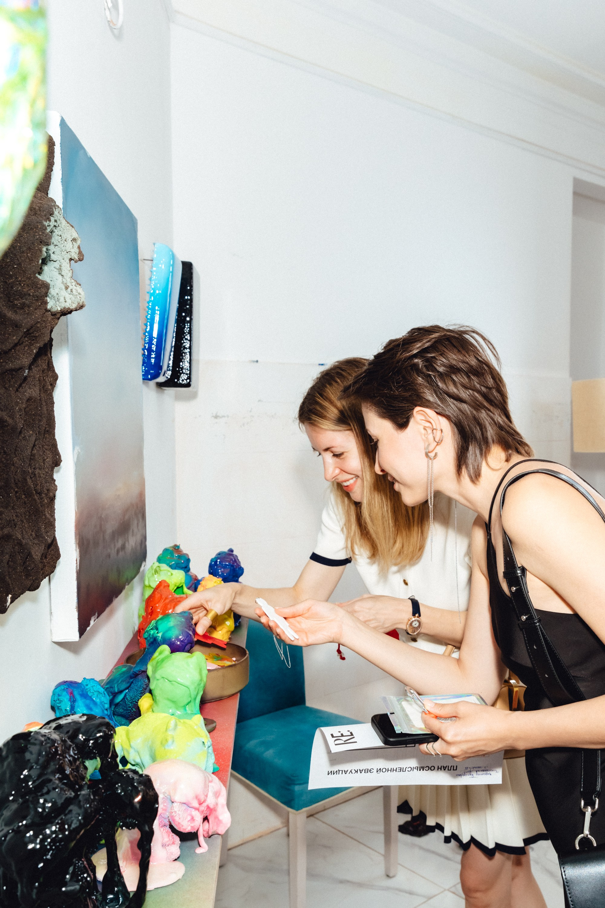 RE: pair дуэтная выставка. Современный художник в Москве Анастасия Малиновская