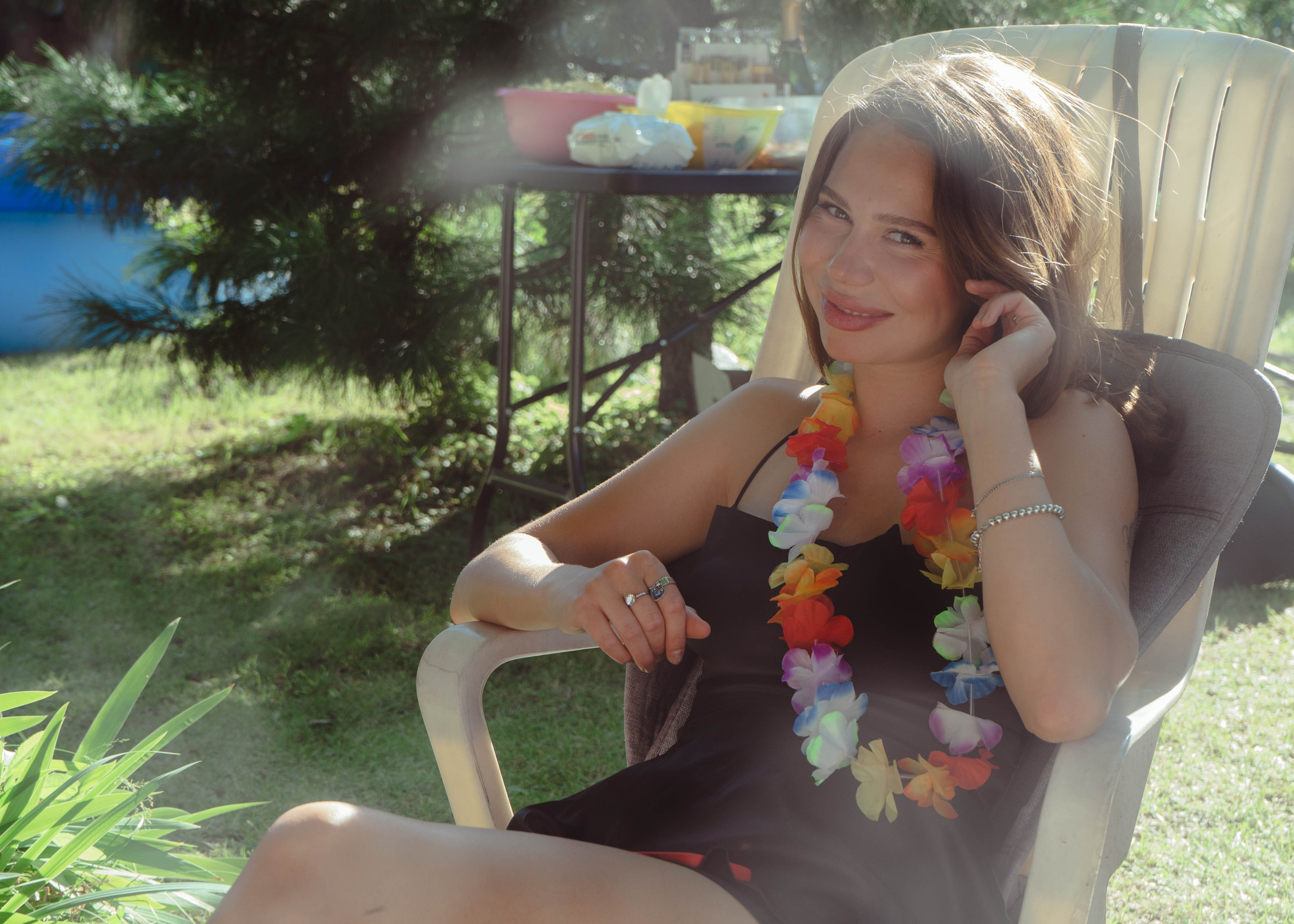 Гавайская вечеринка. Кир Анисин. Режиссер & фотограф