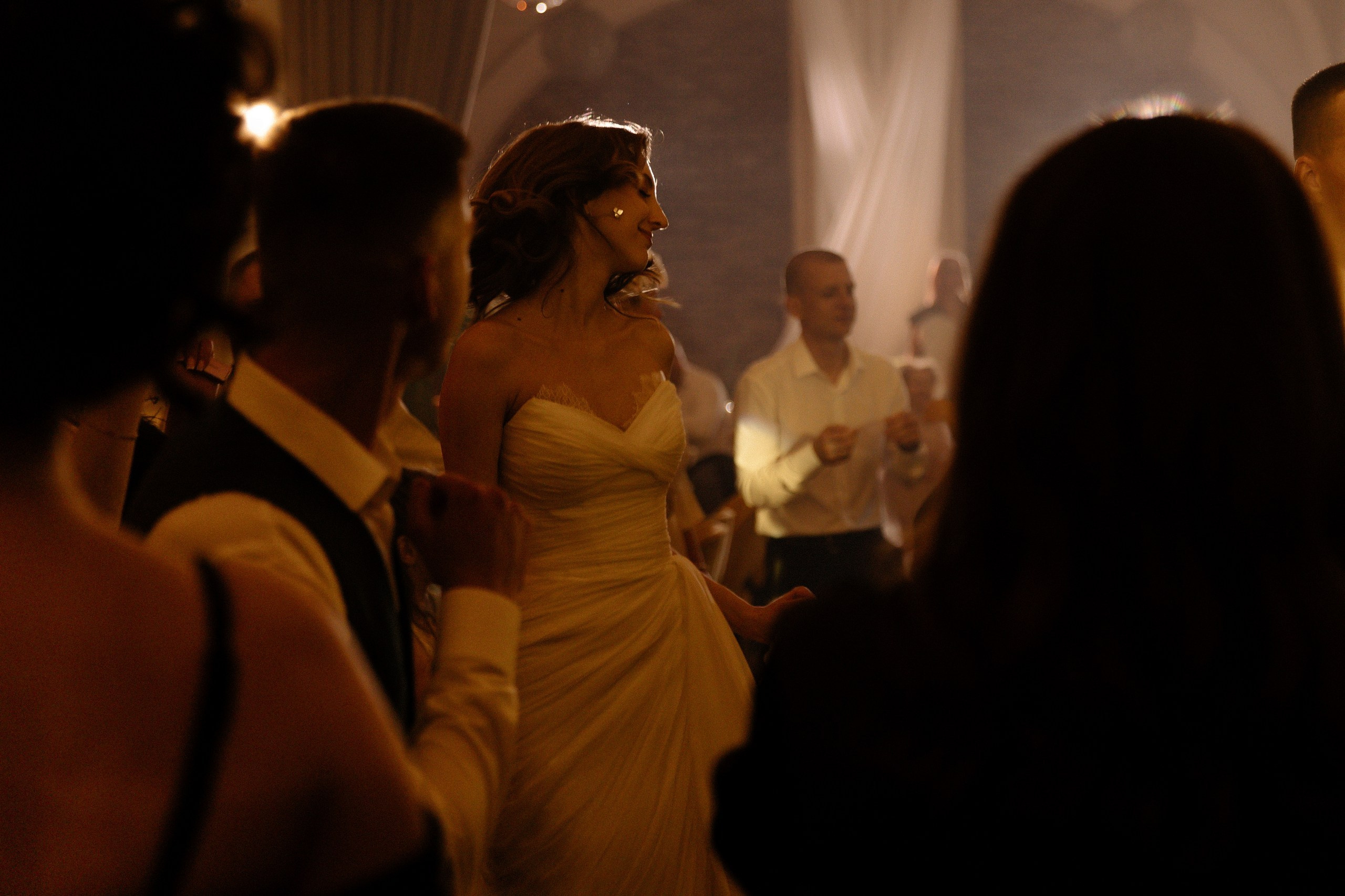 " Клянусь, она меня приворожила ". Свадебный фотограф Алина Хабарова